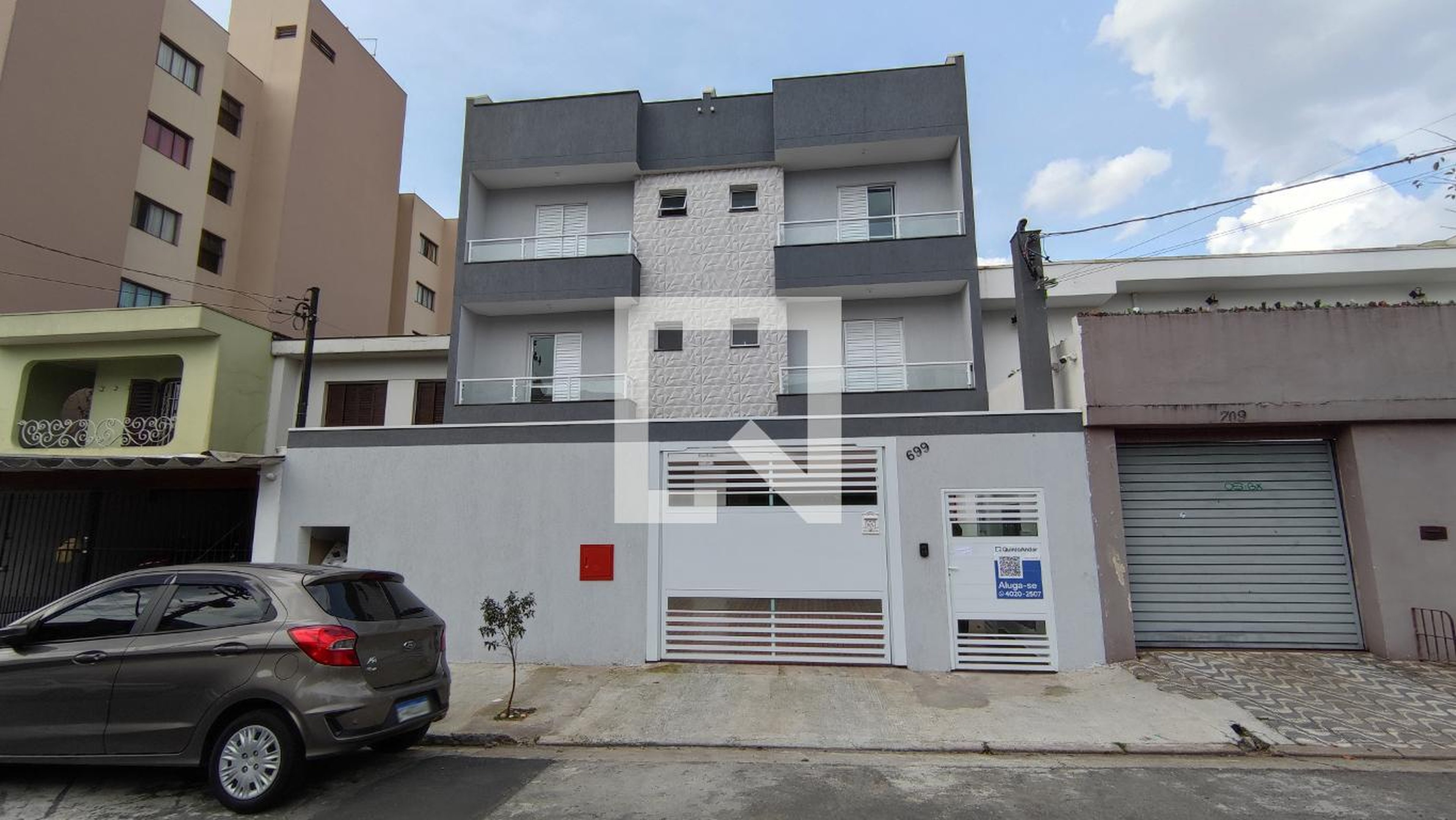 Fachada Condomínio em Rua Rio Grande do Sul, 699