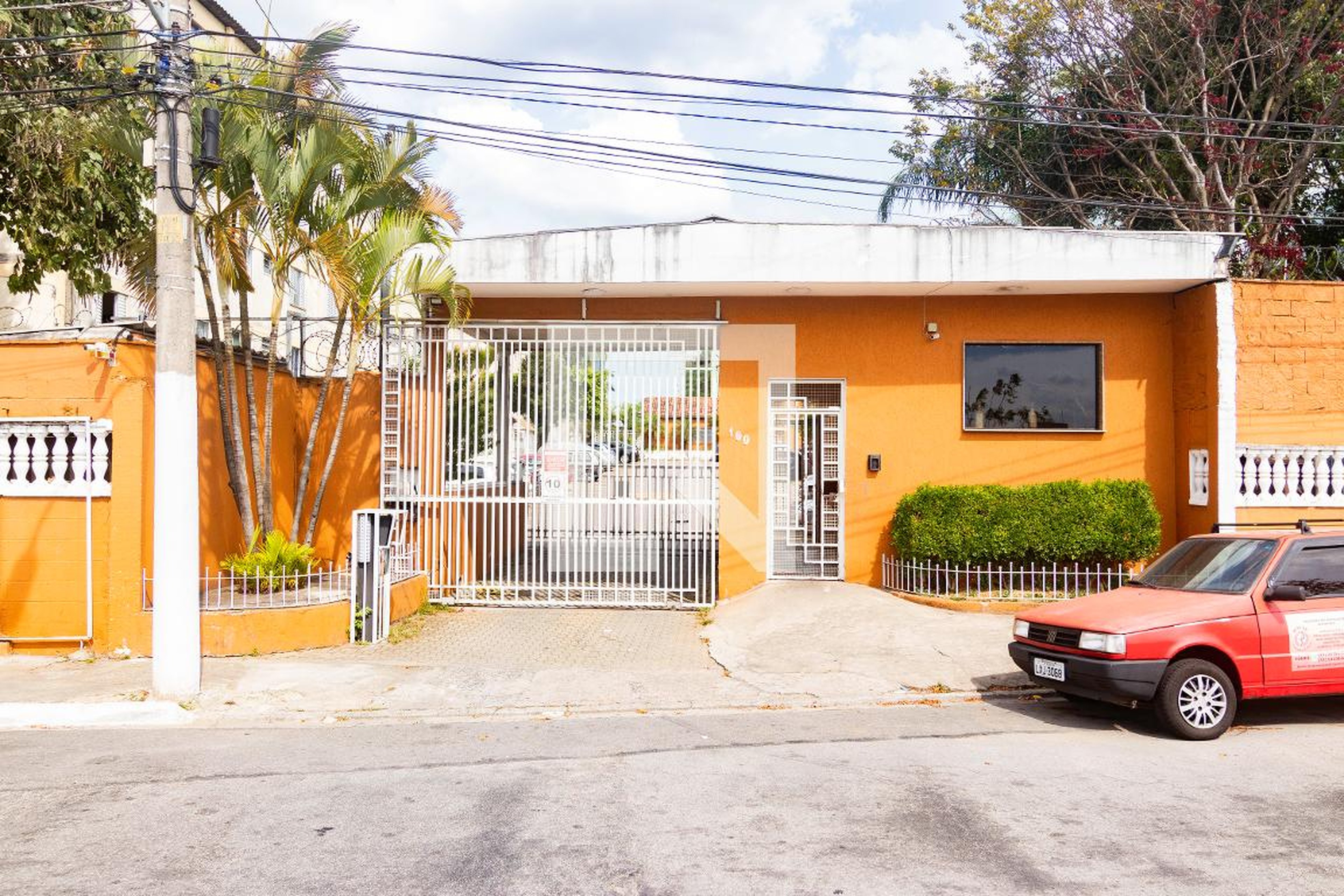 Fachada Condomínio Orquídeas