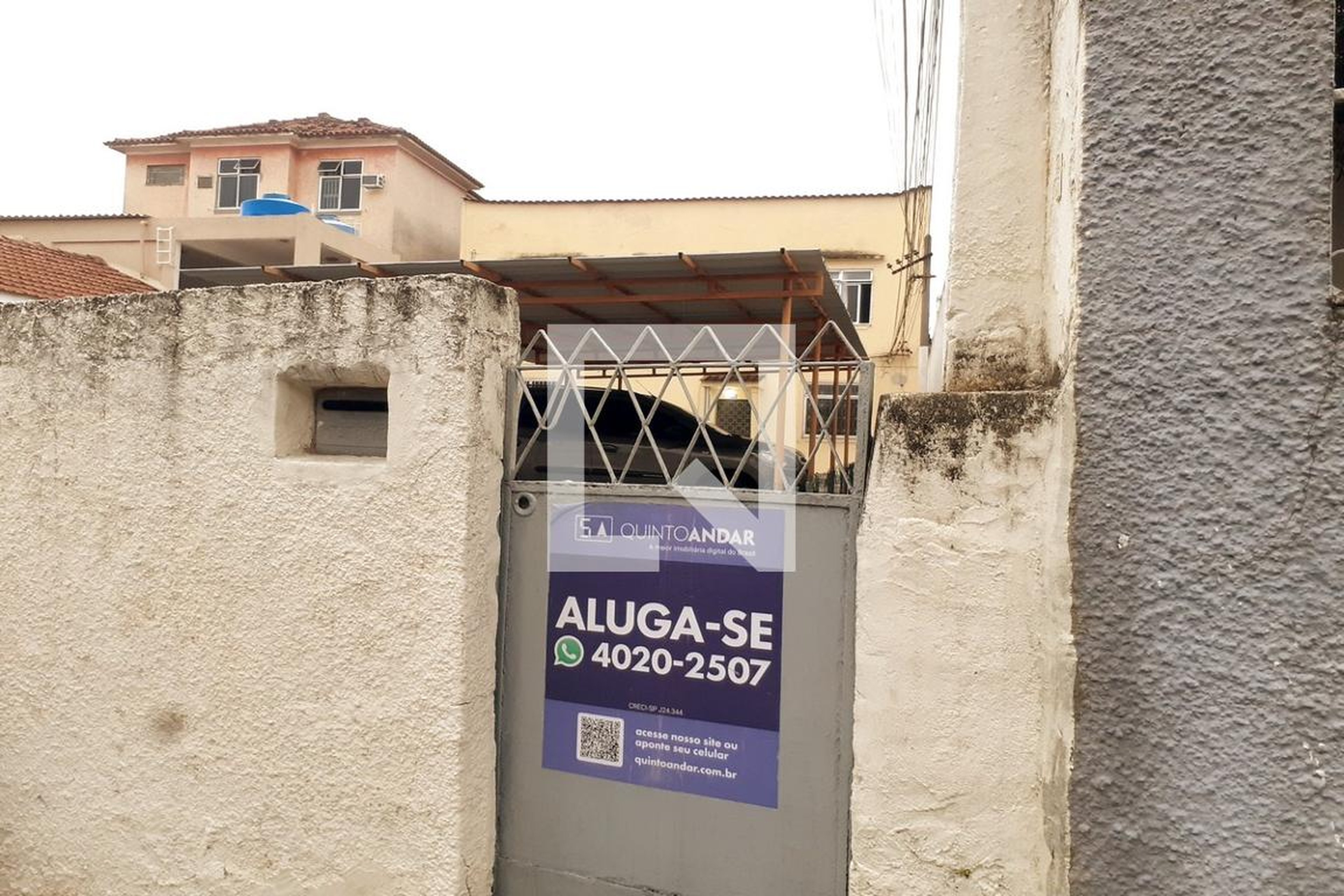 Fachada Condomínio em Rua Aiará, 100