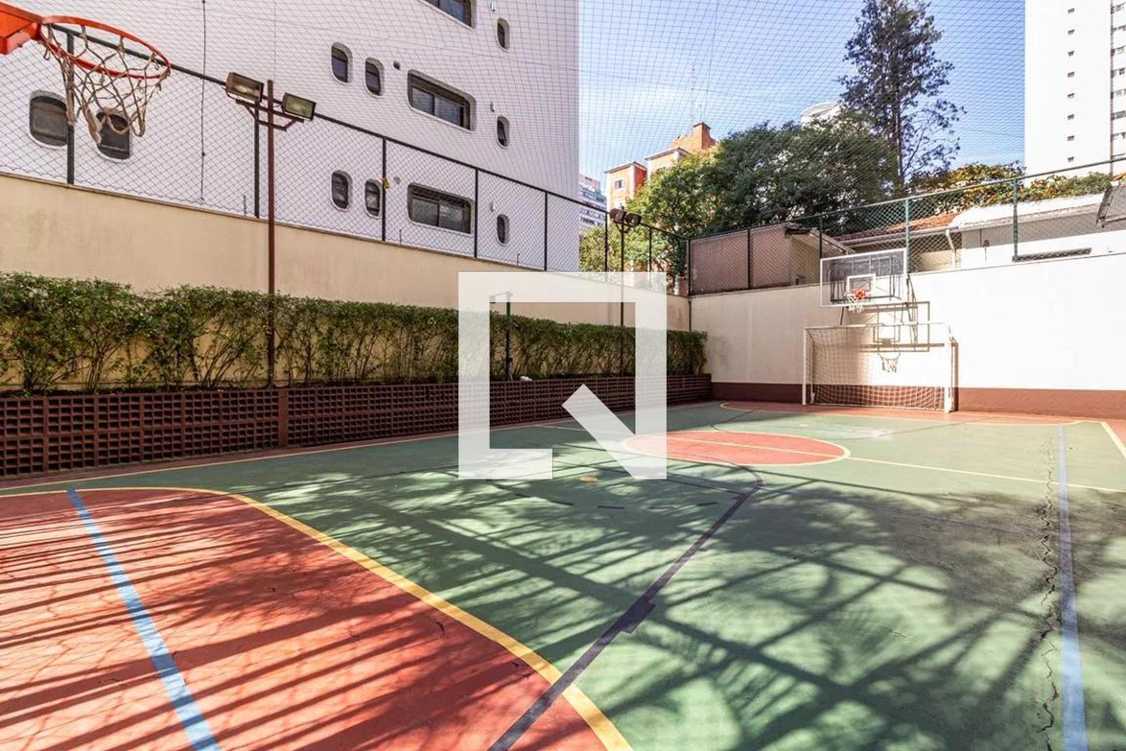 Quadra Esportiva - Maison Classic