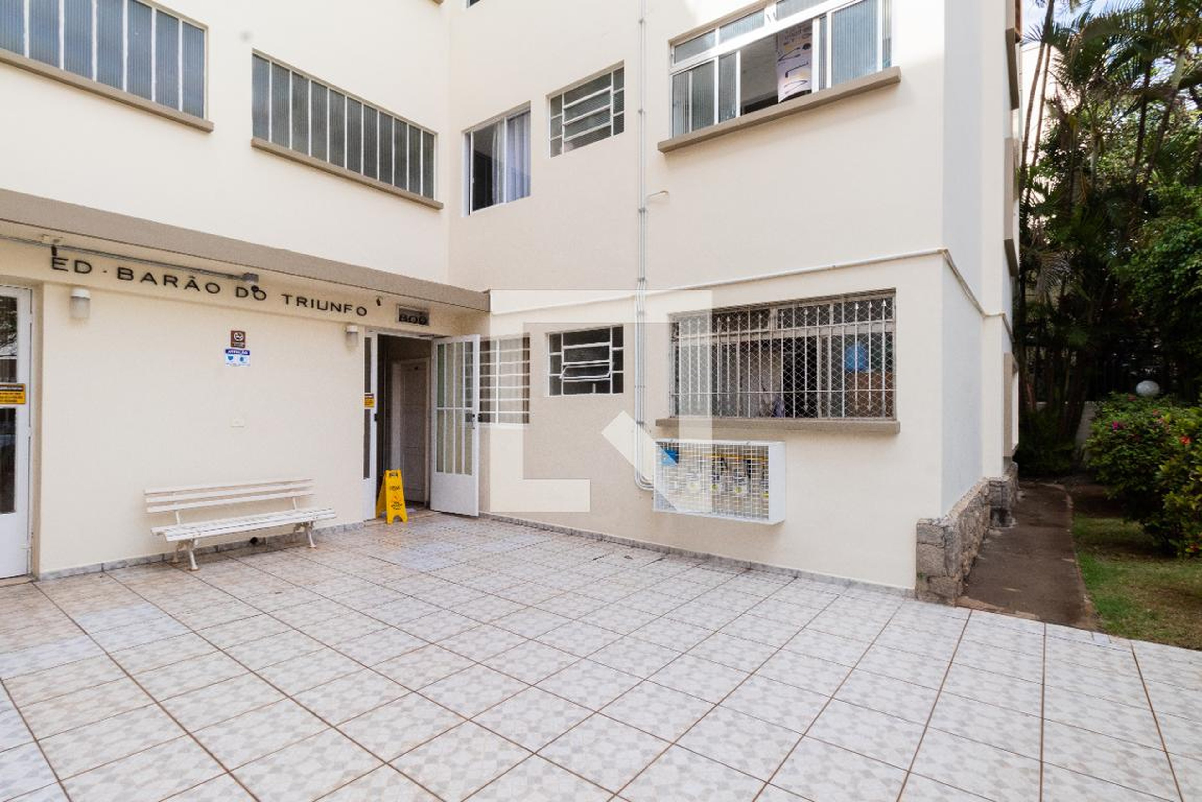 Entrada - Edifício Barão do Triunfo