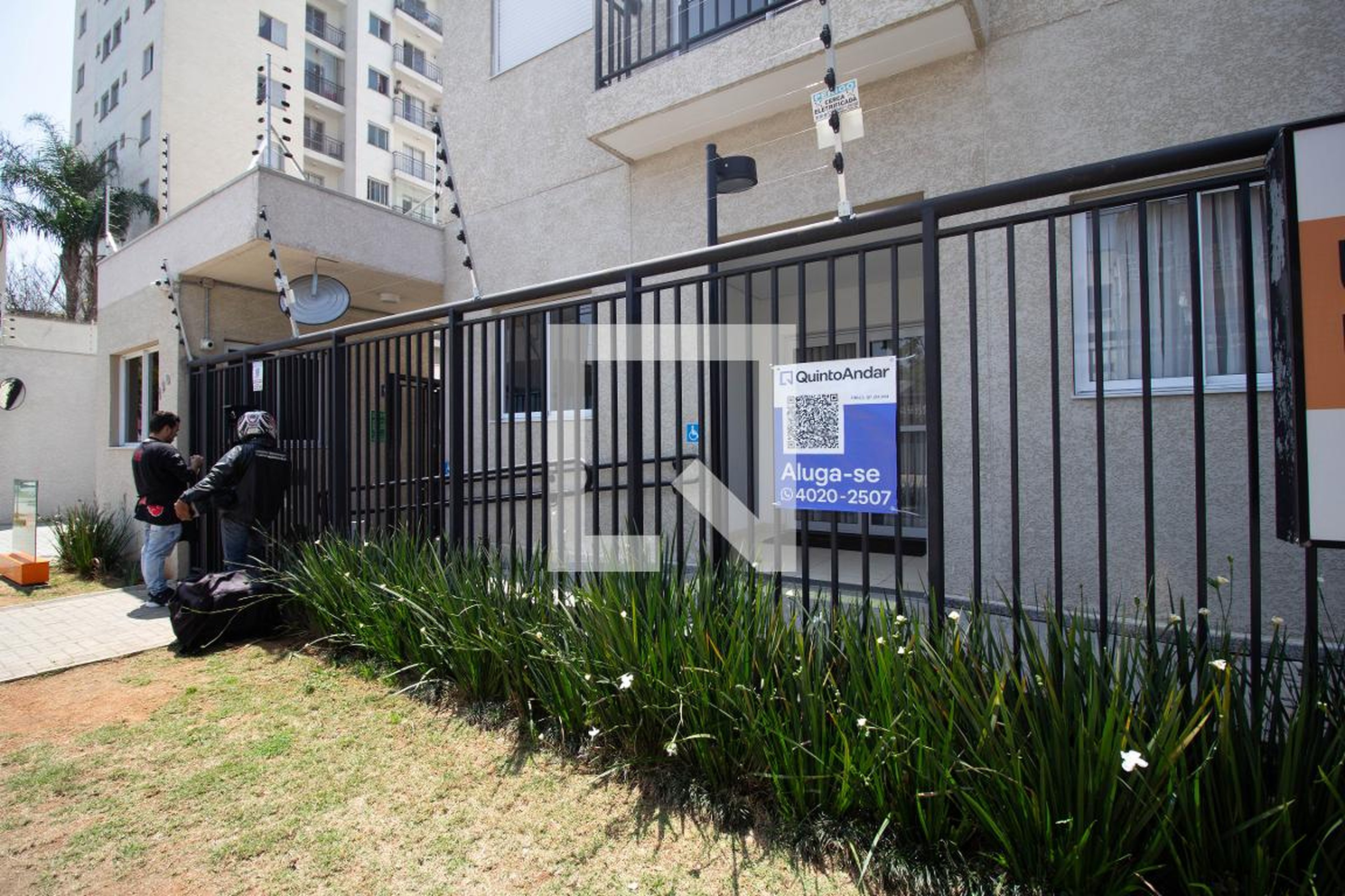 Fachada do Condomínio Condomínio Neoconx Freguesia