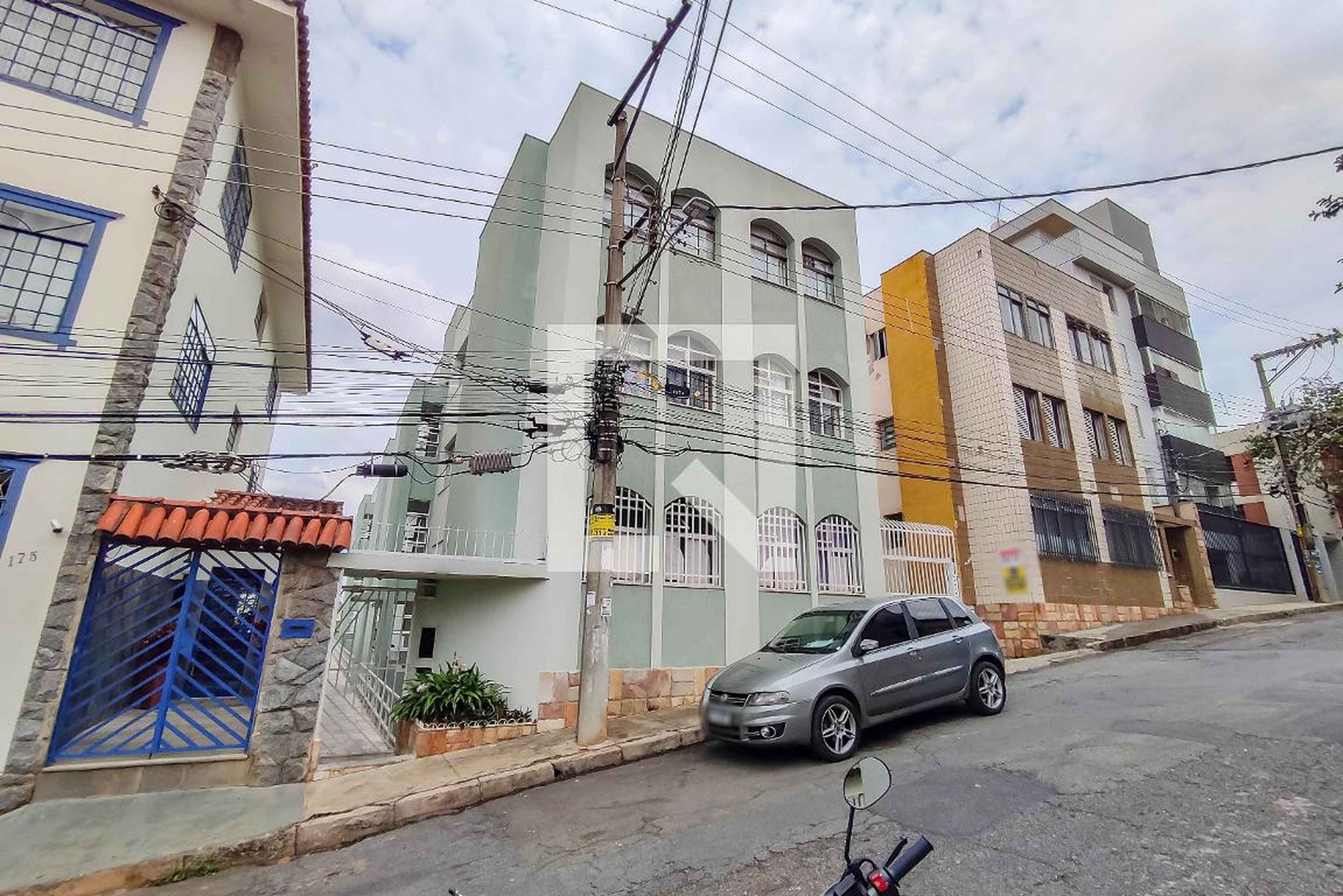 Fachada Edifício Mont Serrat