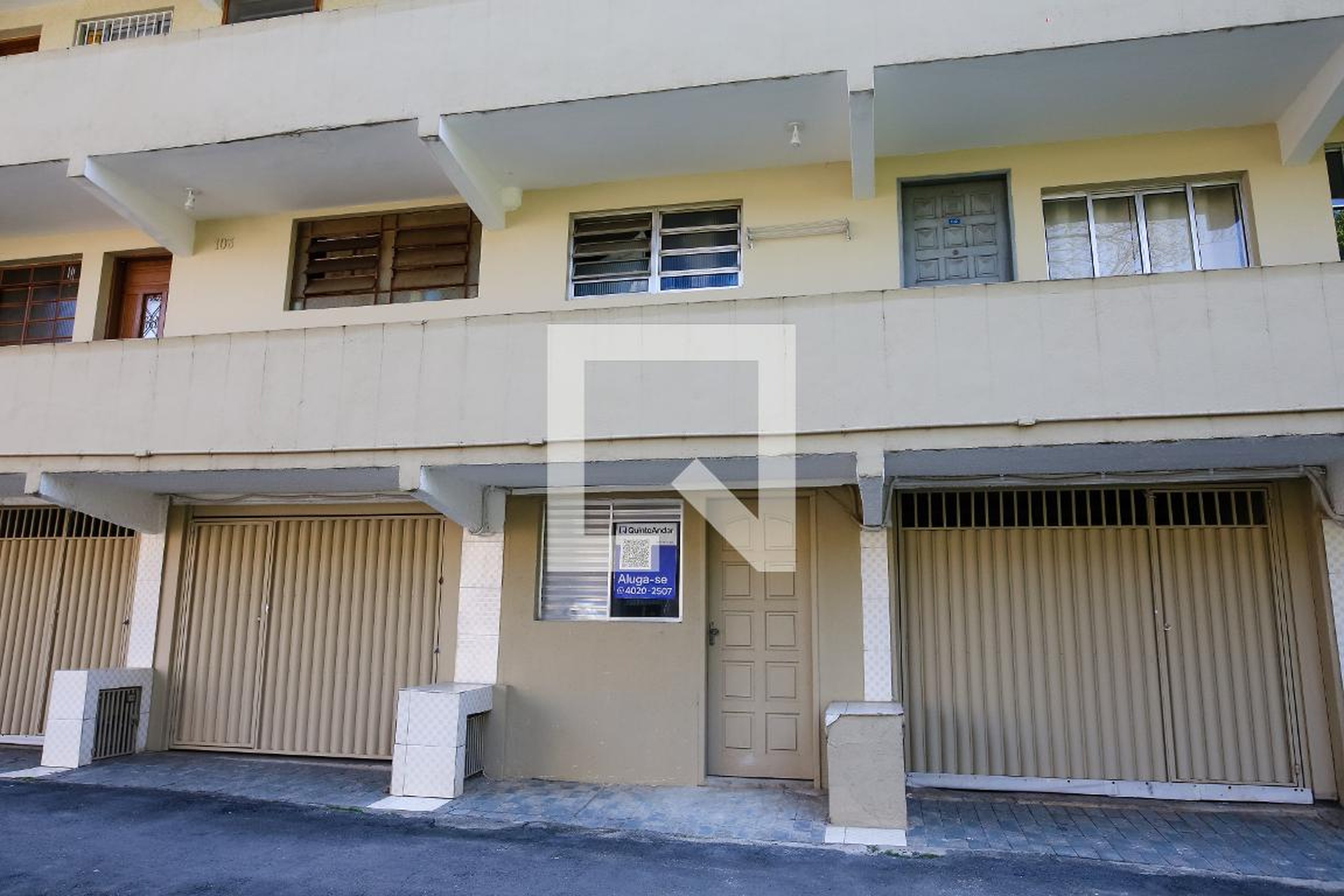 Fachada Condomínio em Rua 4 de Março, 230