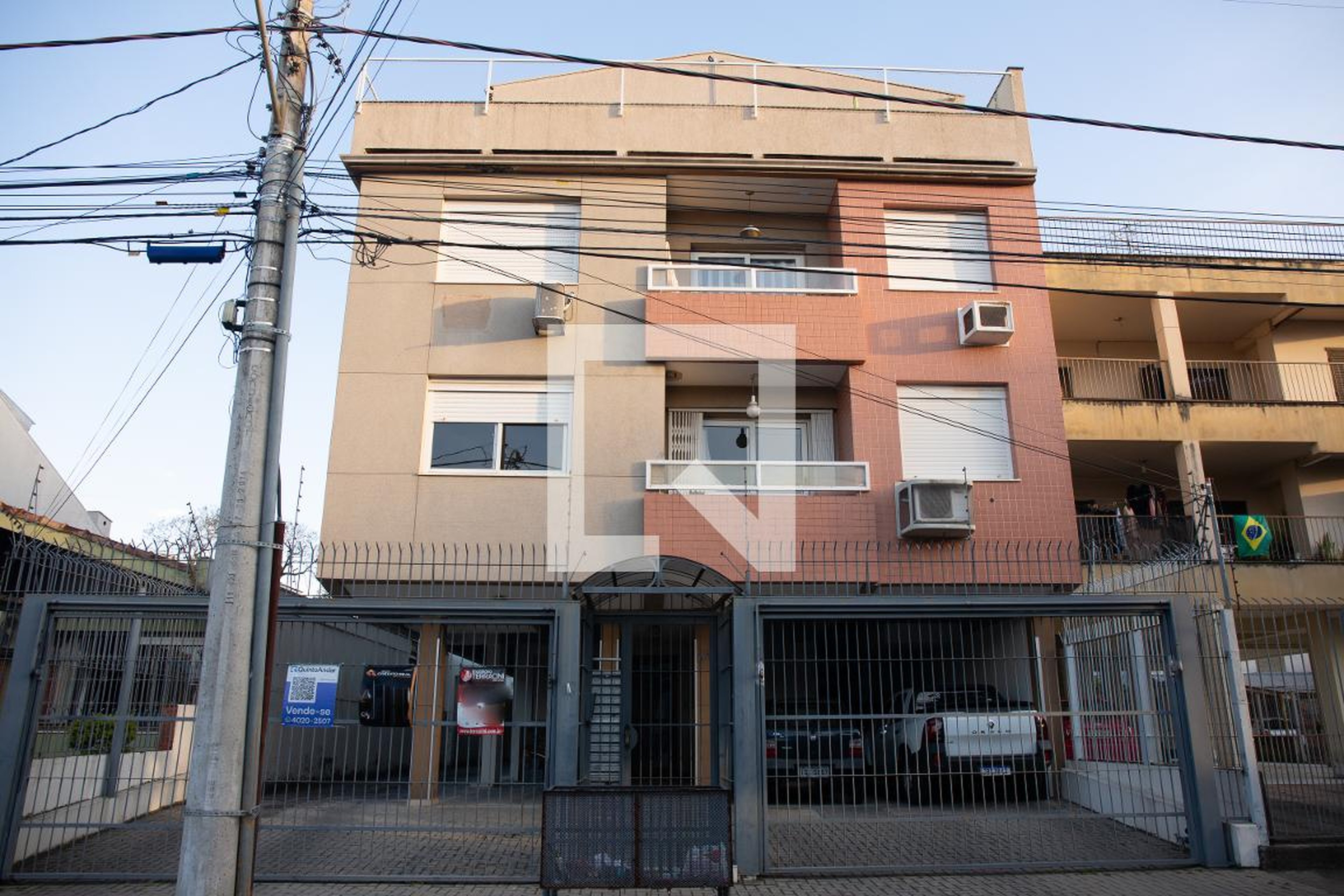 Fachada do Prédio Condomínio Marteens