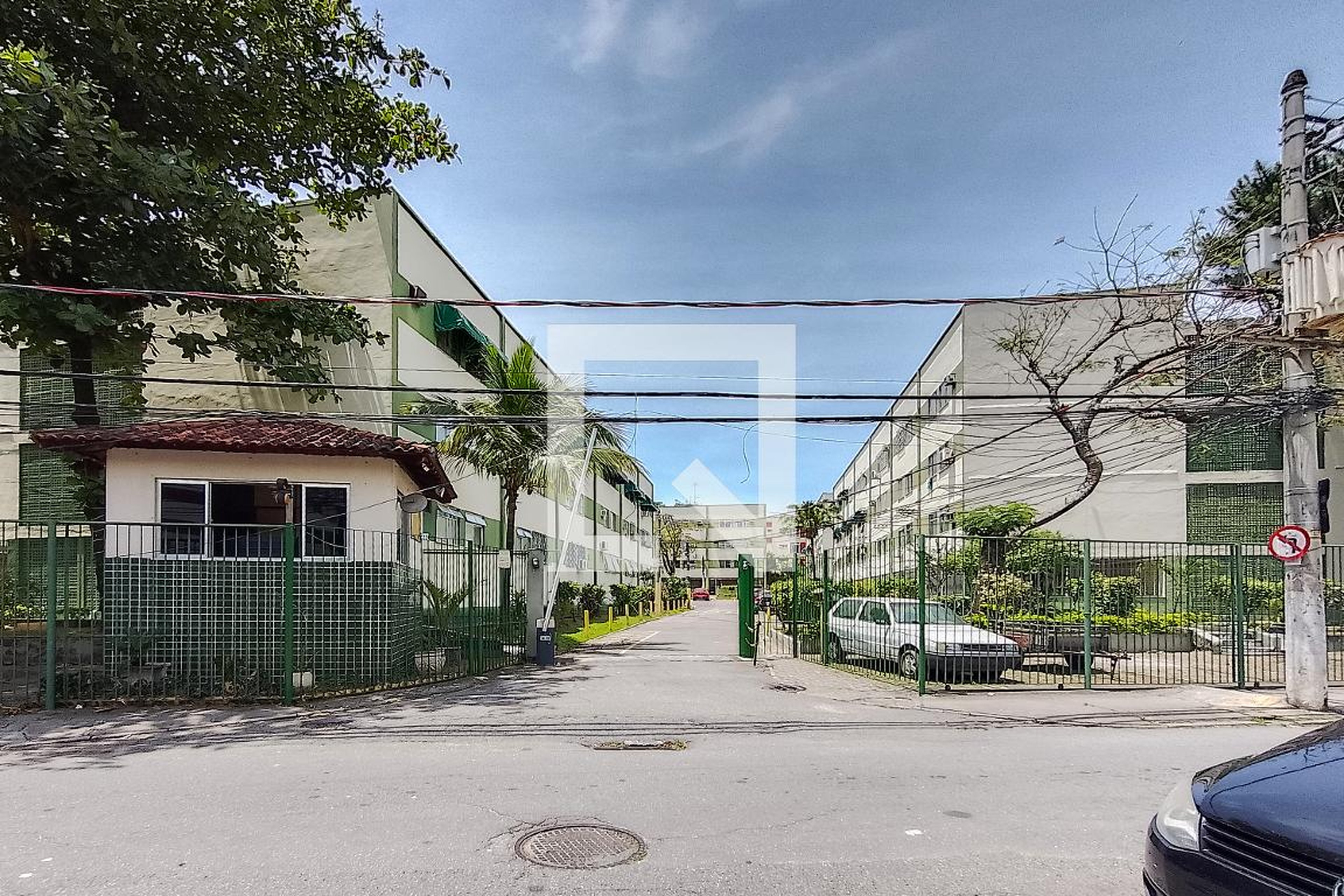 Fachada do Condomínio Condomínio ruben berta