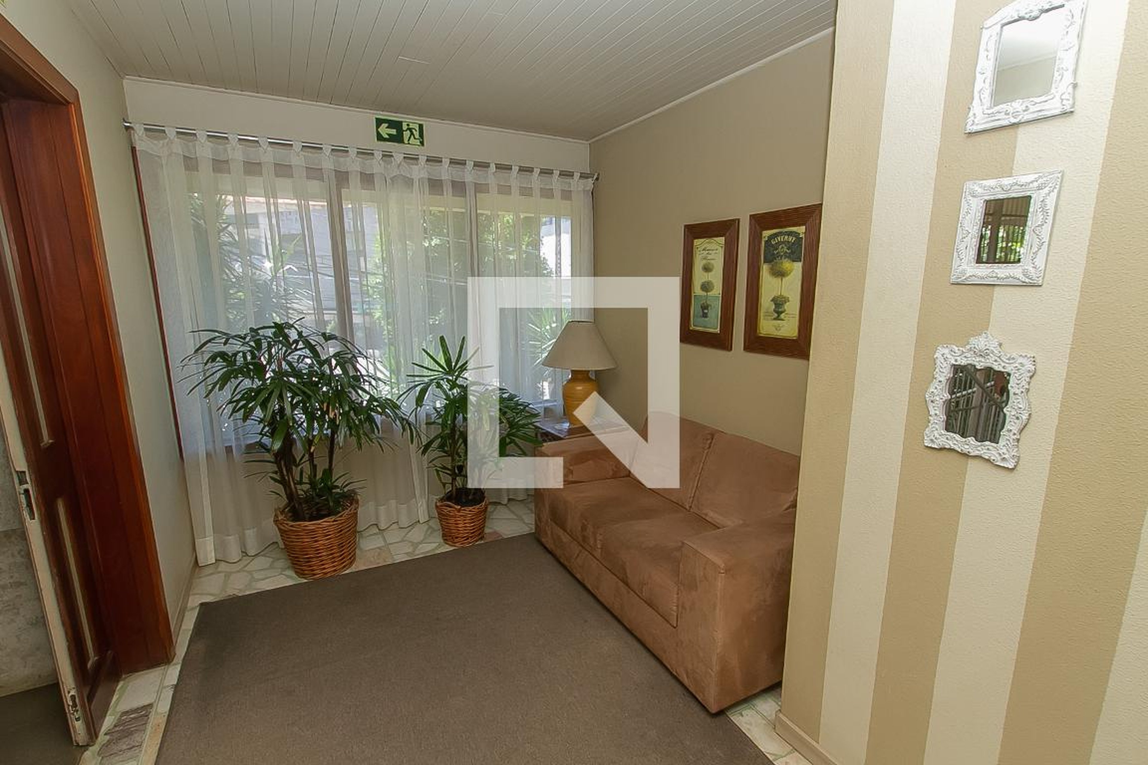 Hall social - Edifício da Pedreira