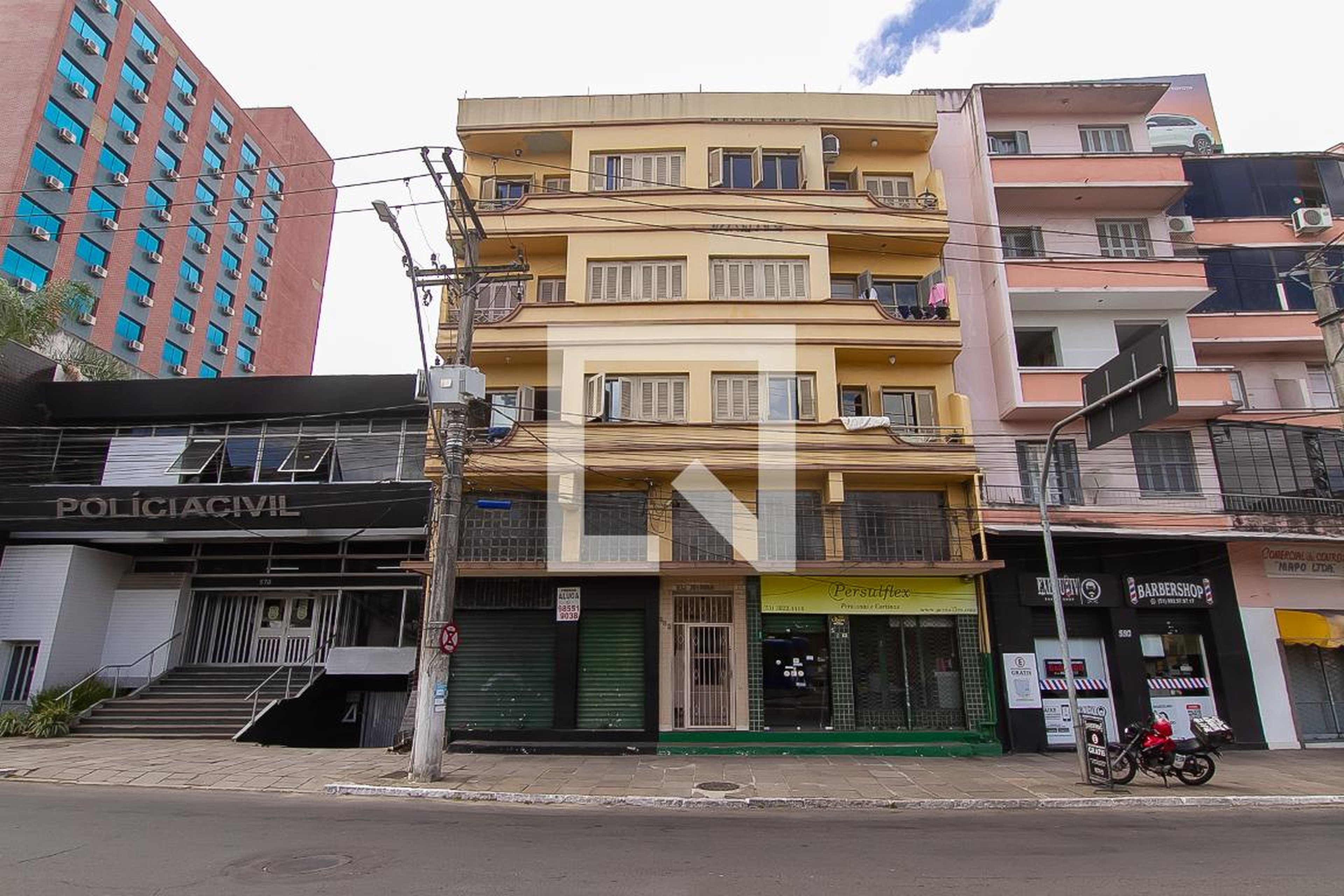 Fachada Edifício Mirna