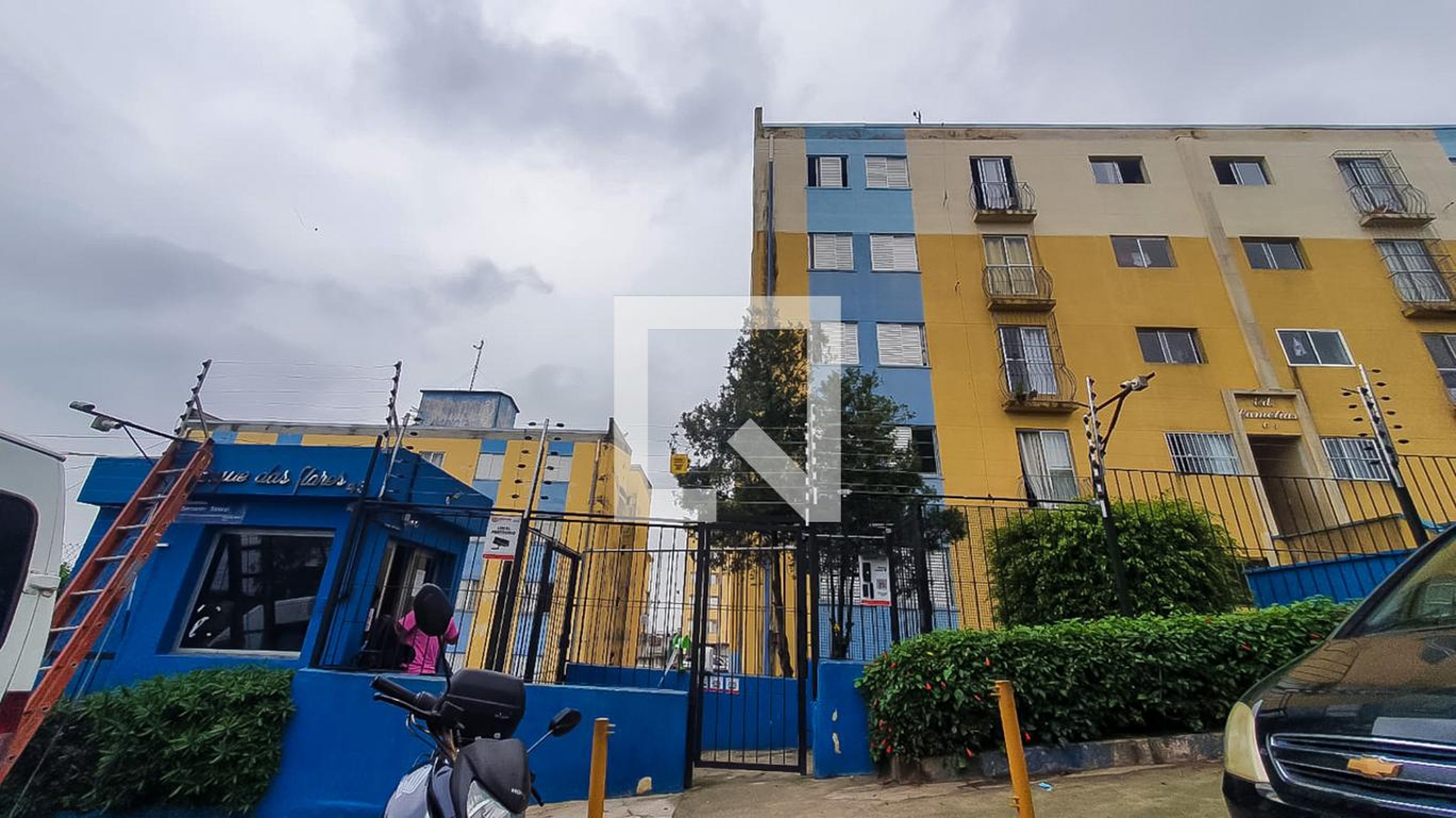 Fachada Condomínio Parque das Flores