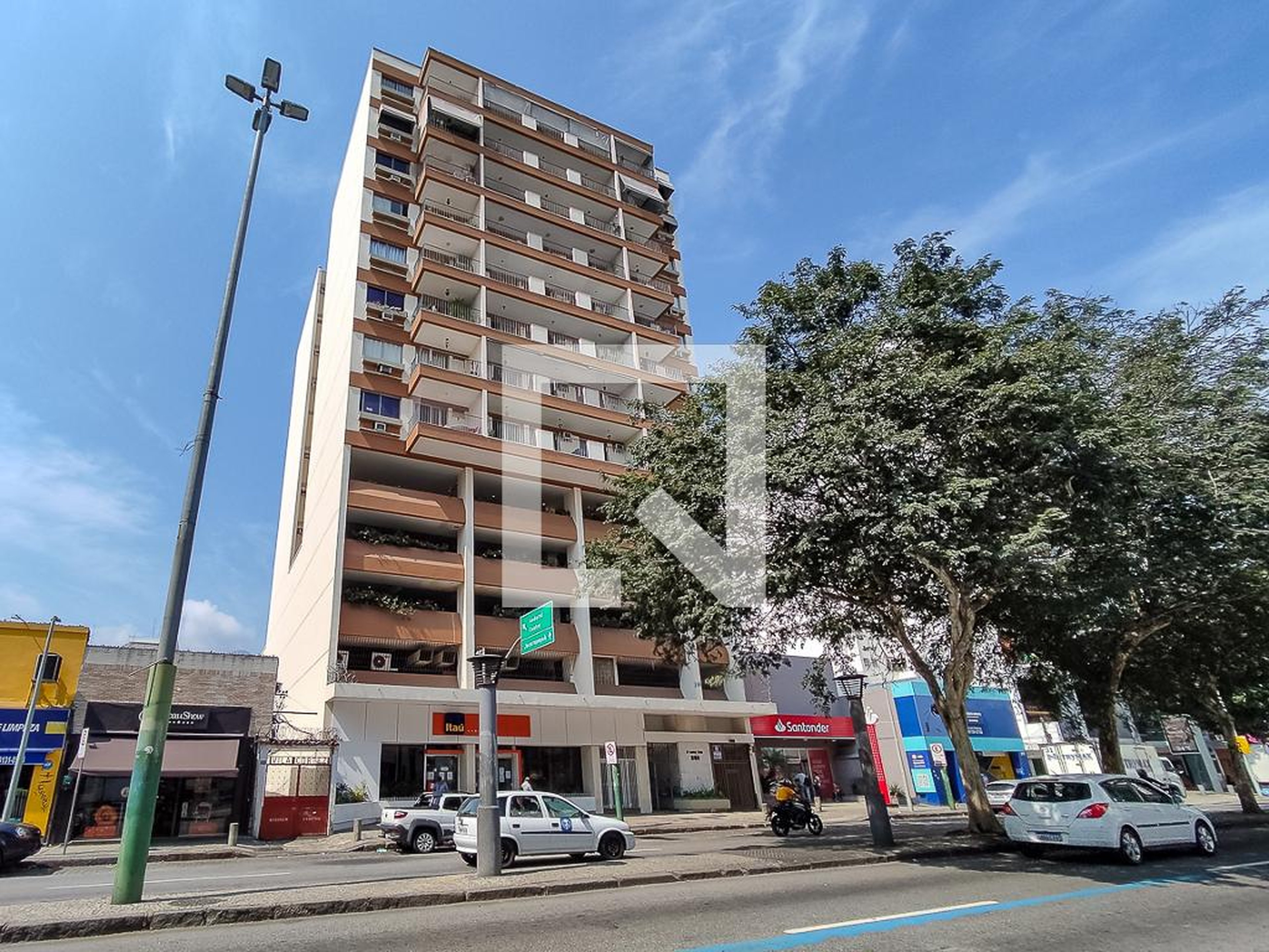 Fachada do Prédio Condomínio D'Ouro Fino