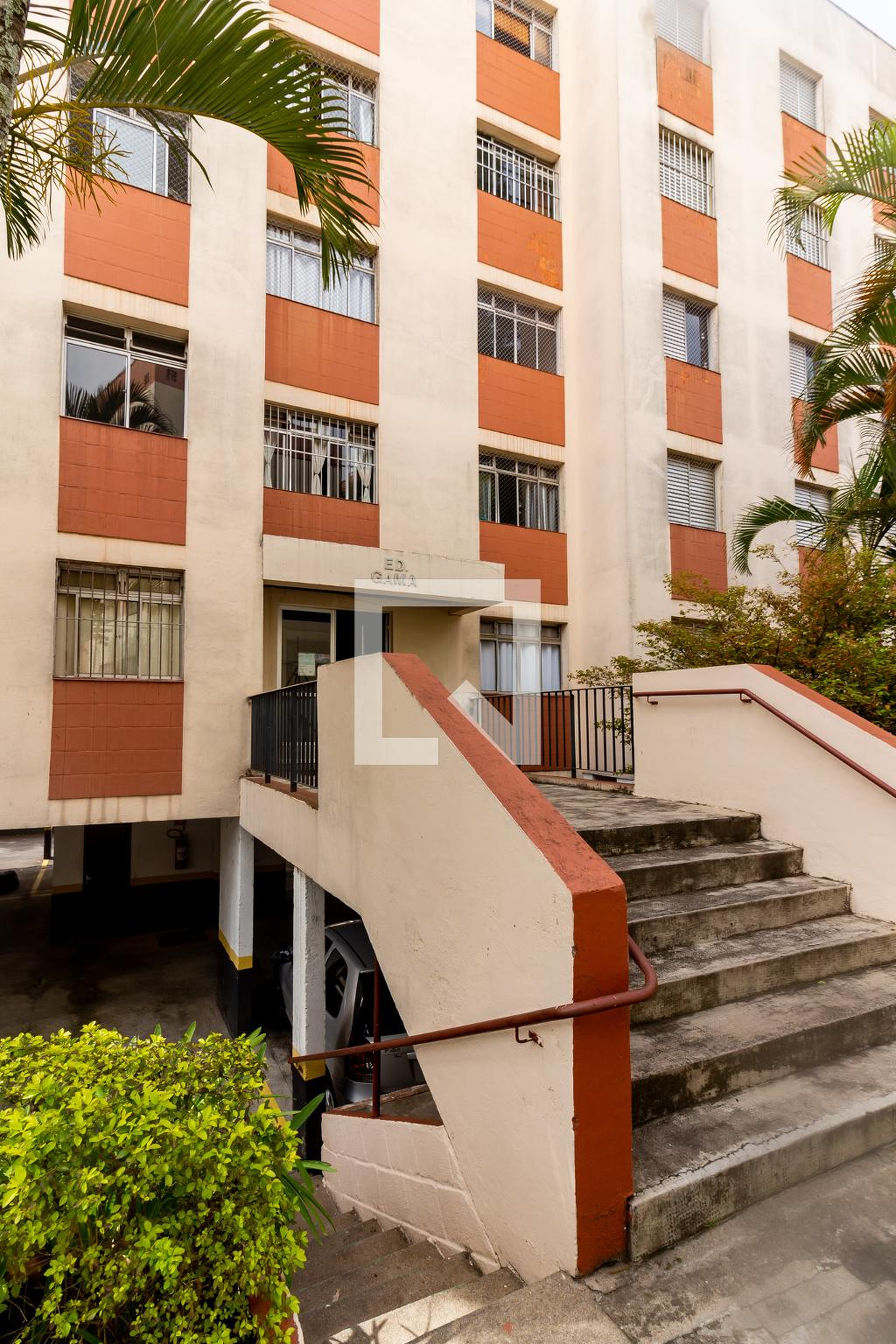 Fachada do Prédio Condomínio em Rua Eusébio de Paula Marcondes, 1008