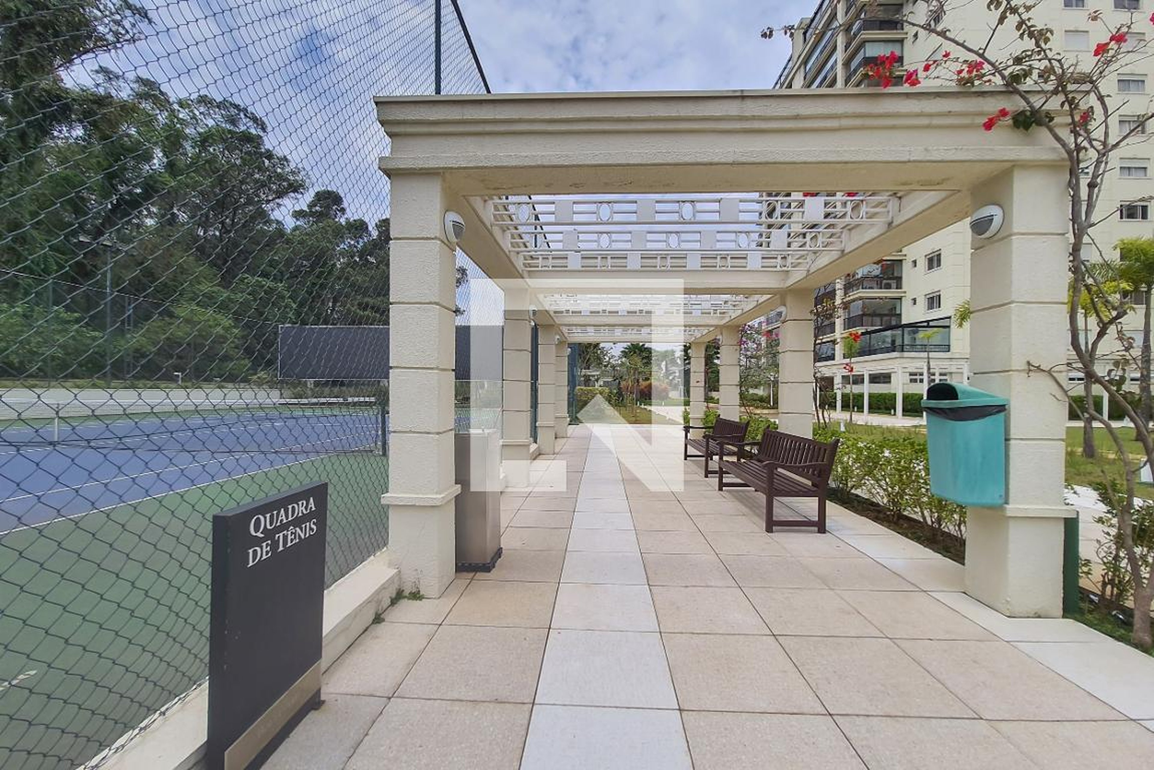 Quadra - Boulevard Santana