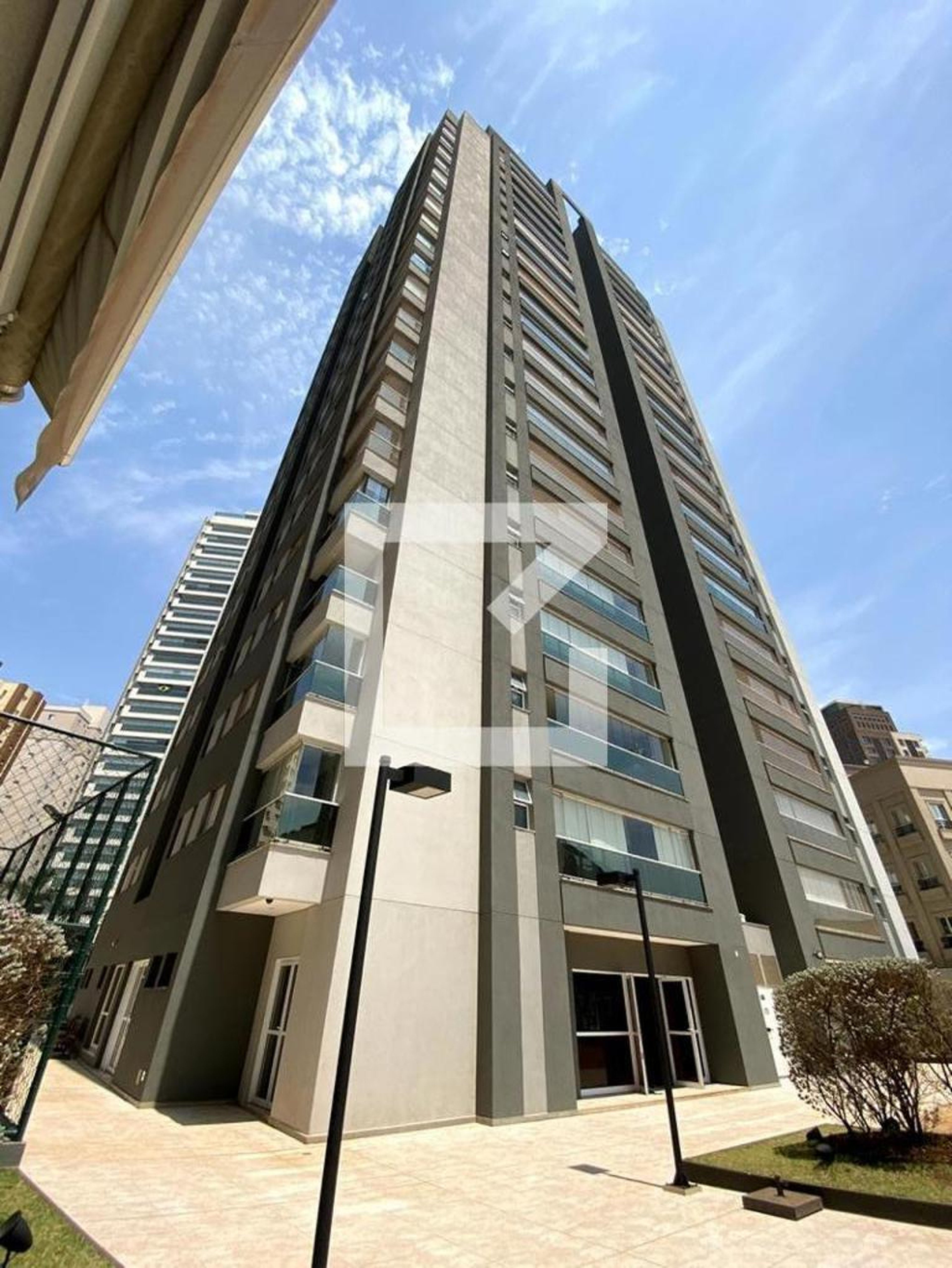 Fachada do Prédio Condomínio Urban