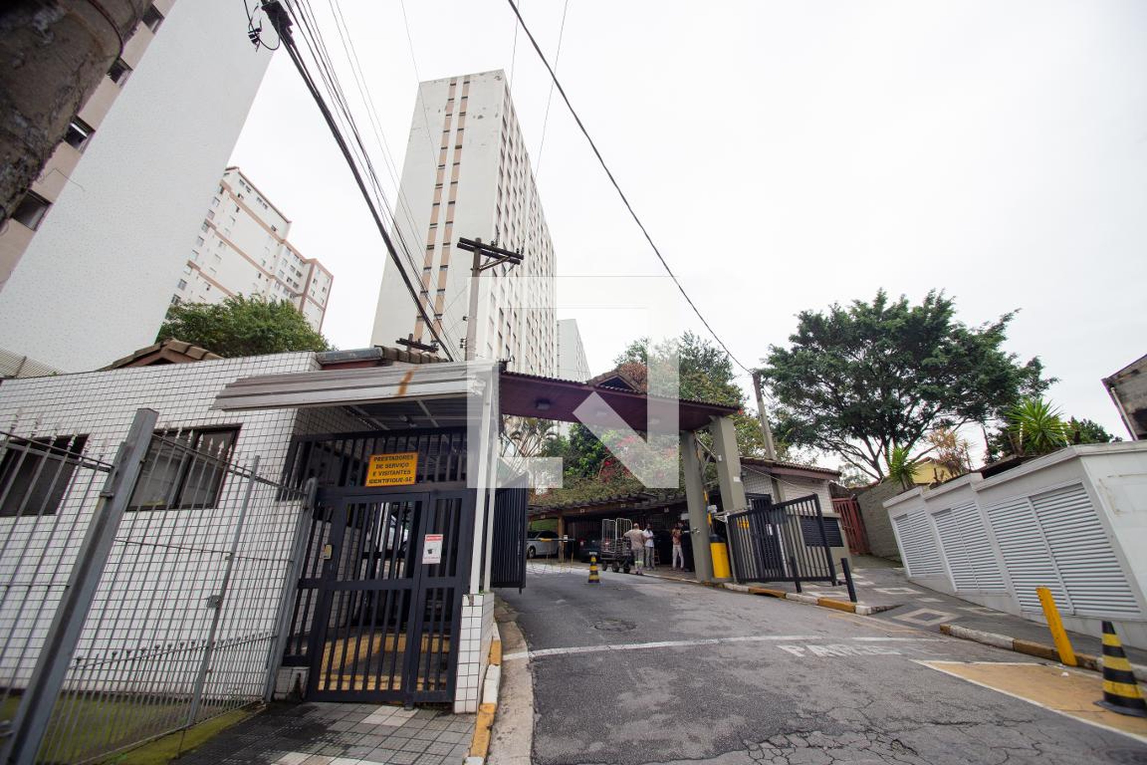 Fachada do Condomínio Condomínio Super Quadra Jaguaréedifício Marcia