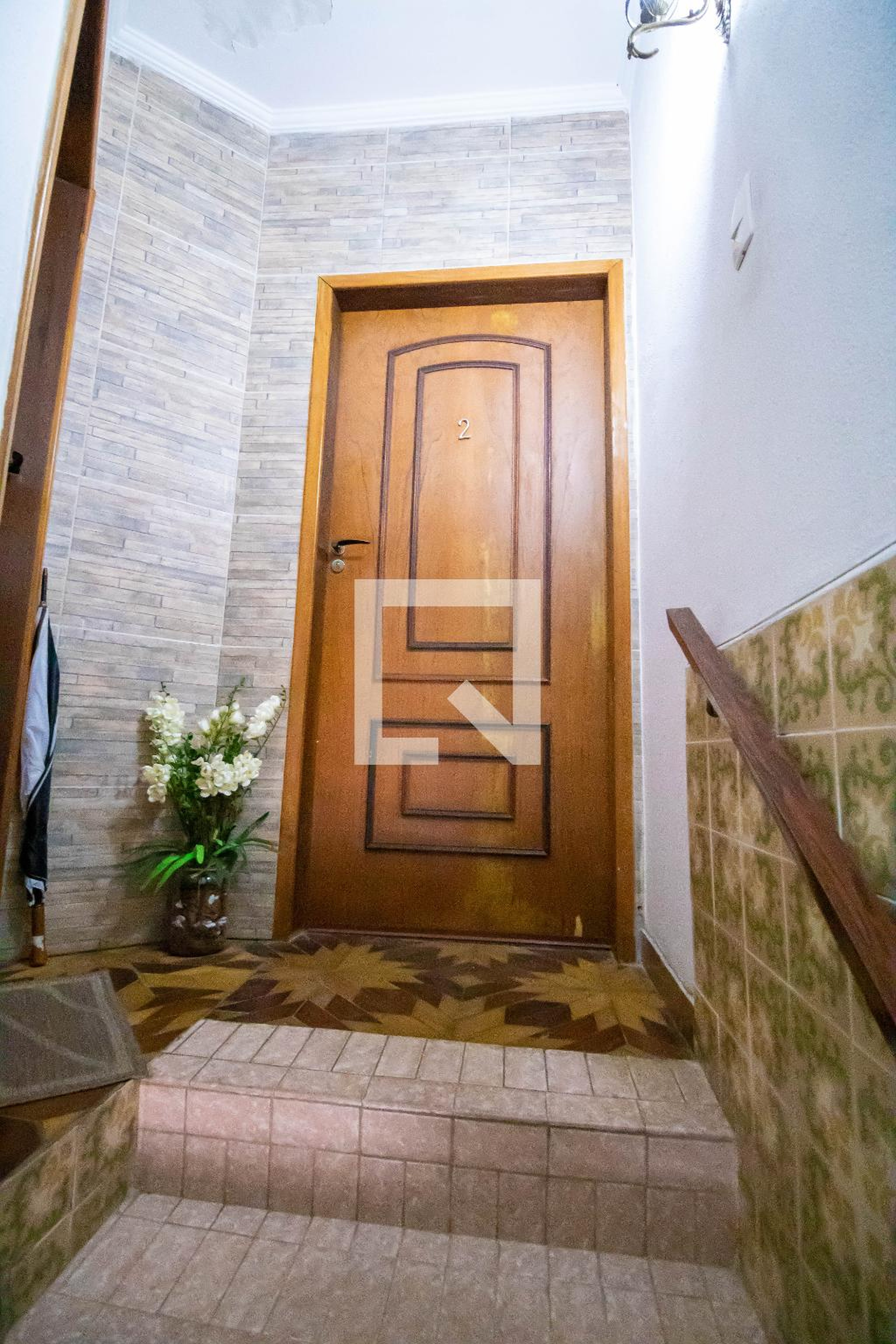 Entrada Condomínio em Rua Jotacá, 200