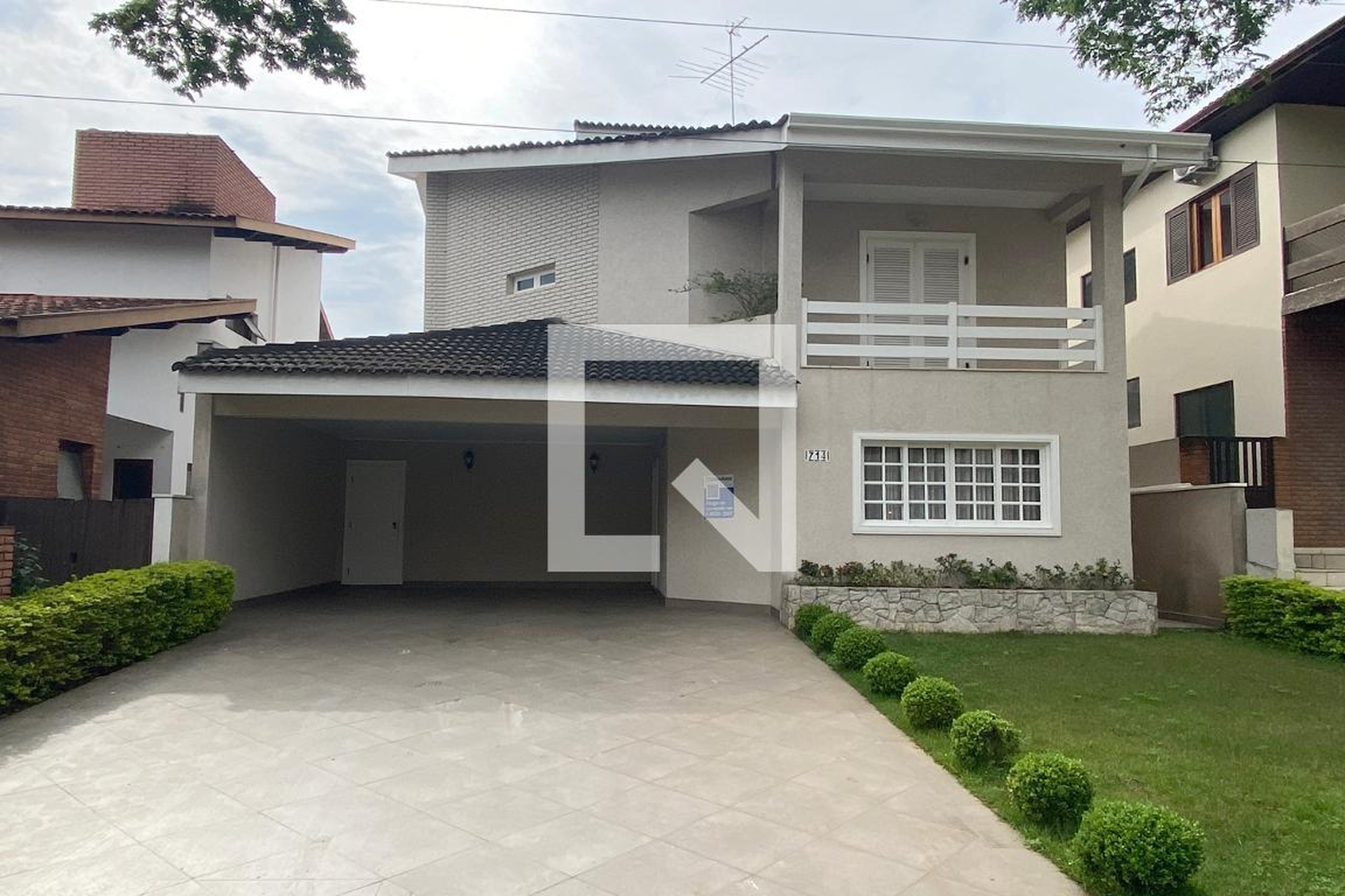 Fachada Condomínio em Alameda dos Girassóis, 714