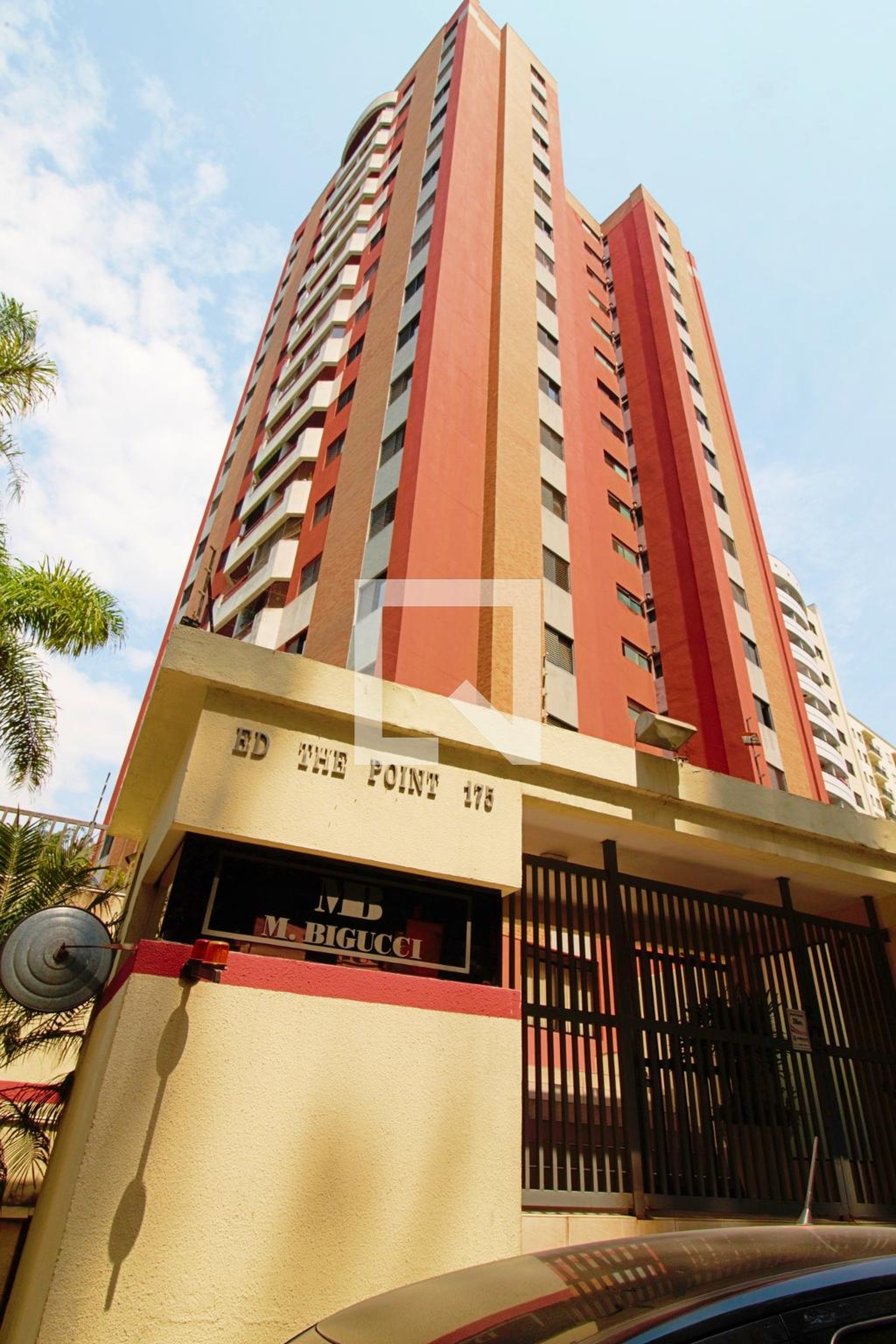 Fachada do Prédio Condomínio The Point