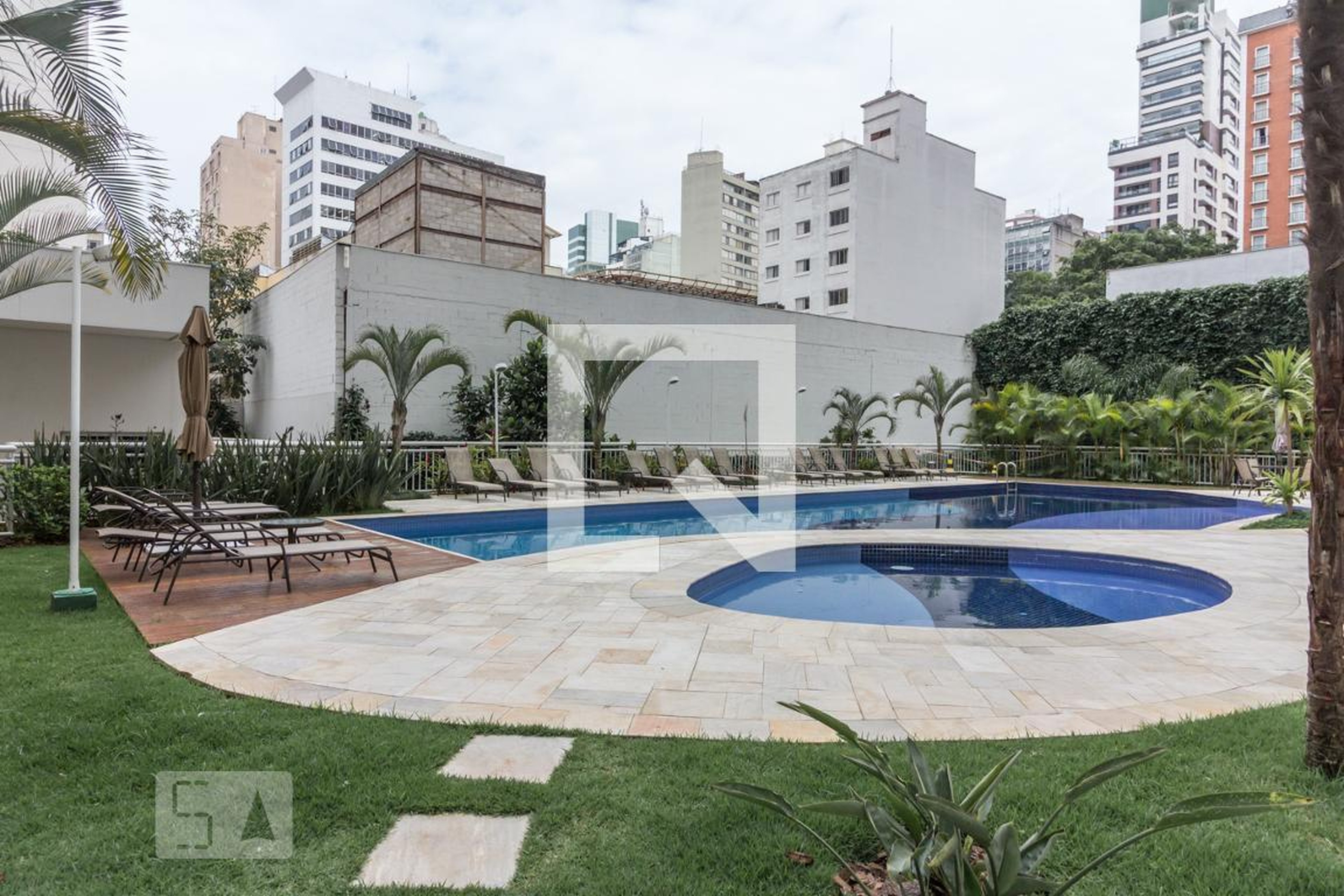 Piscina - Paulista Home Resort