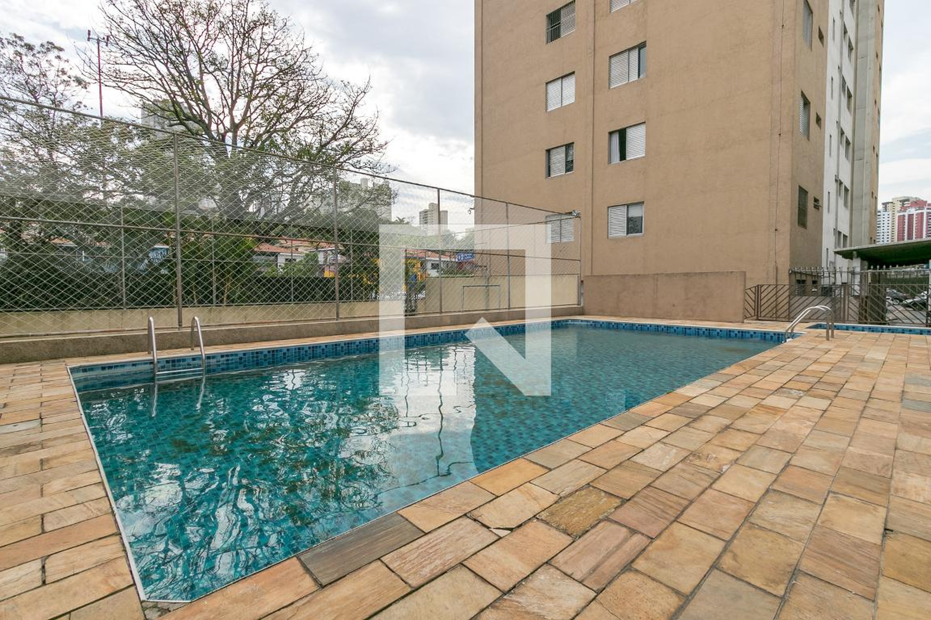 Piscina - Edifício Antonio Carlos