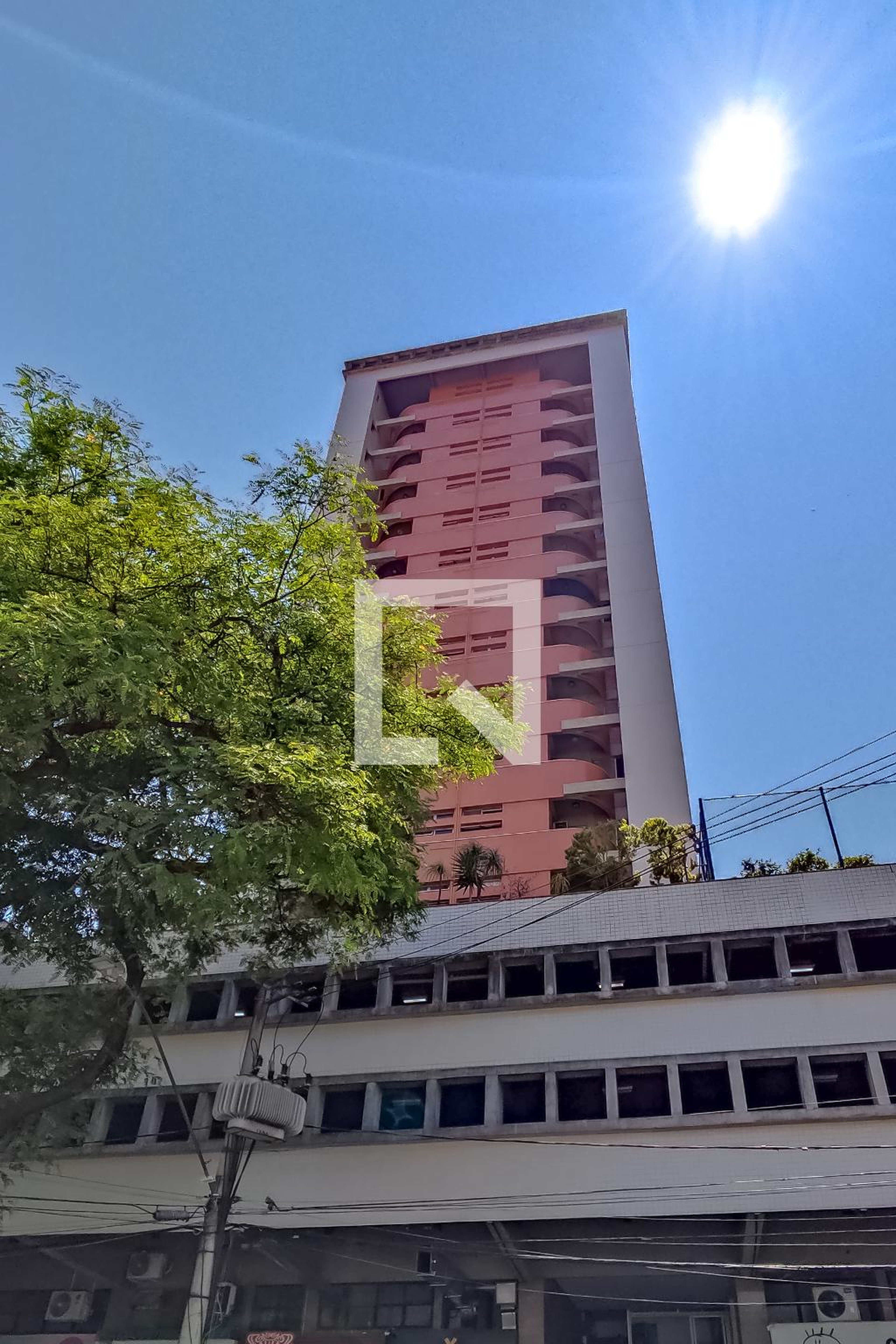 Fachada Condomínio em Rua Major Lopes, 57