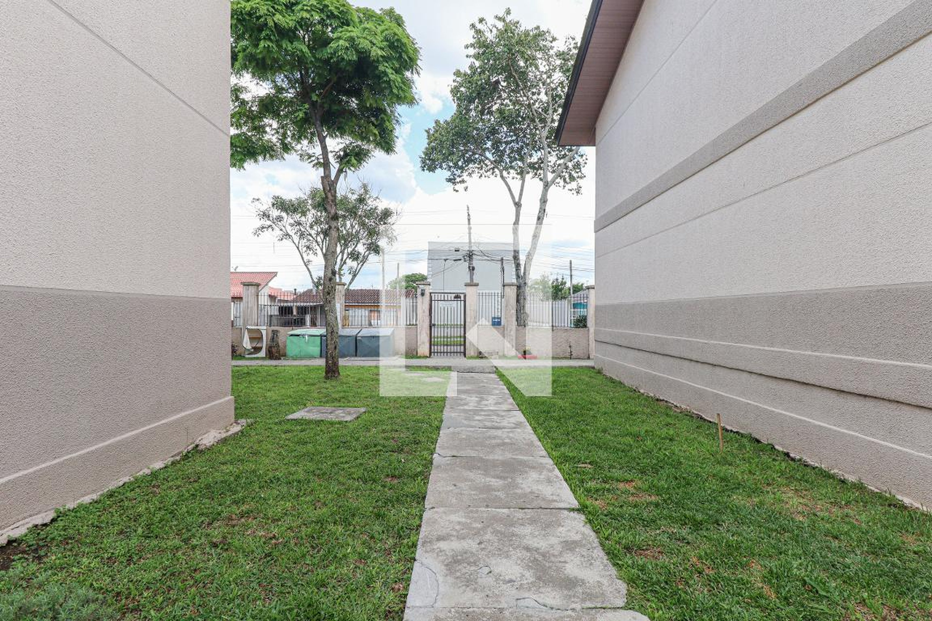 Área externa Condomínio em Rua Doná Bárbara Cid, 510