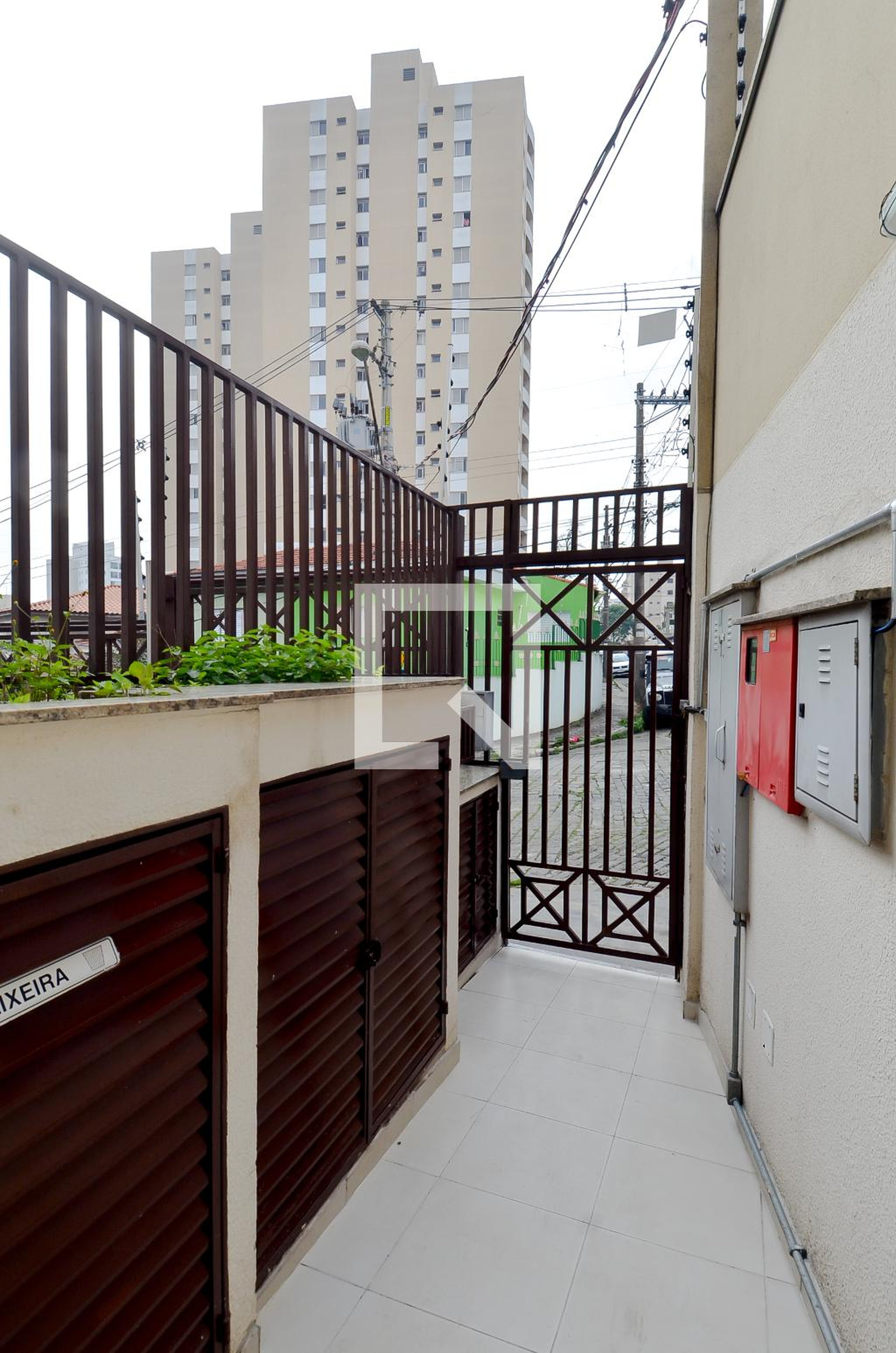 Entrada - Start Life