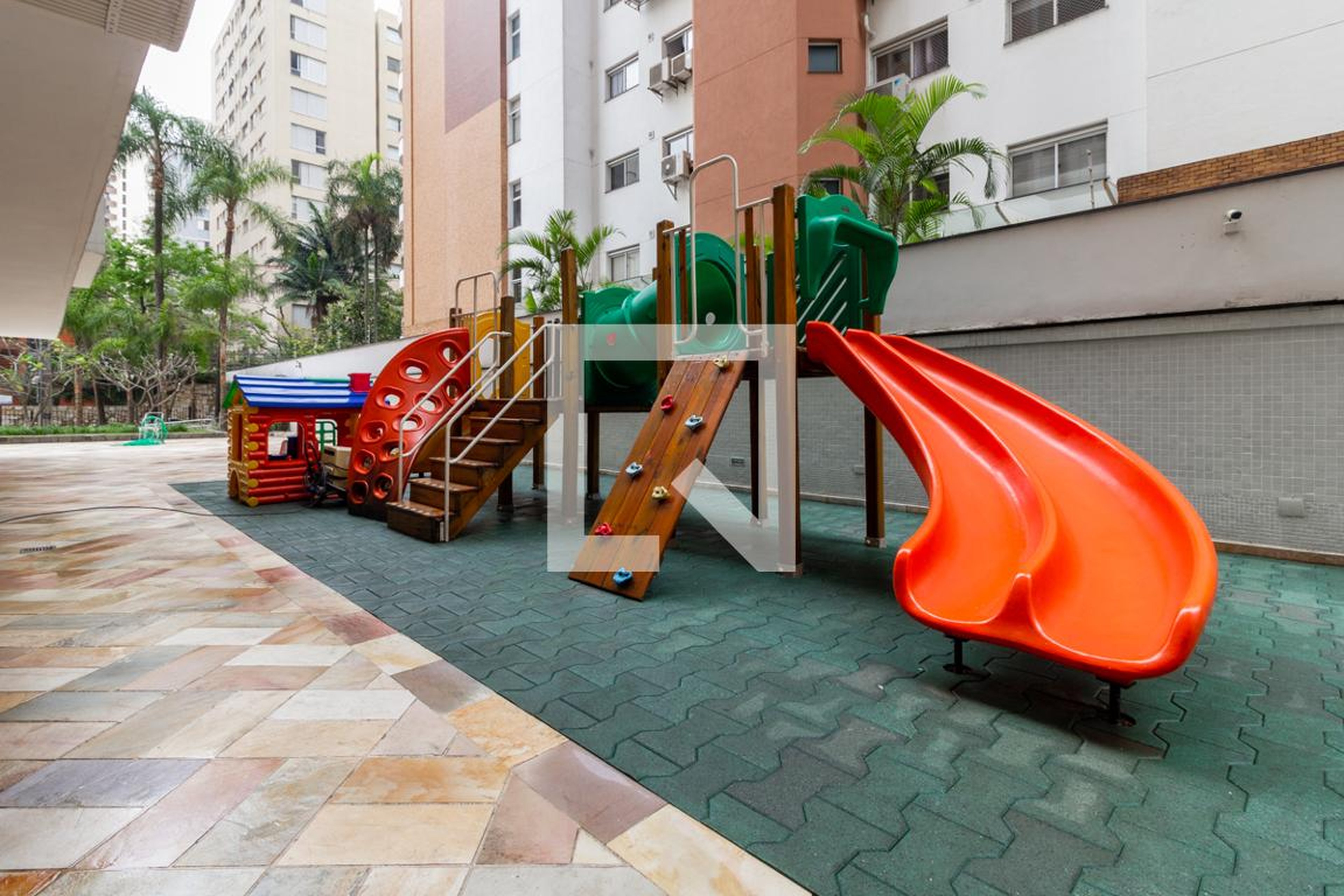 Playground - Edifício Urupema e Urubici