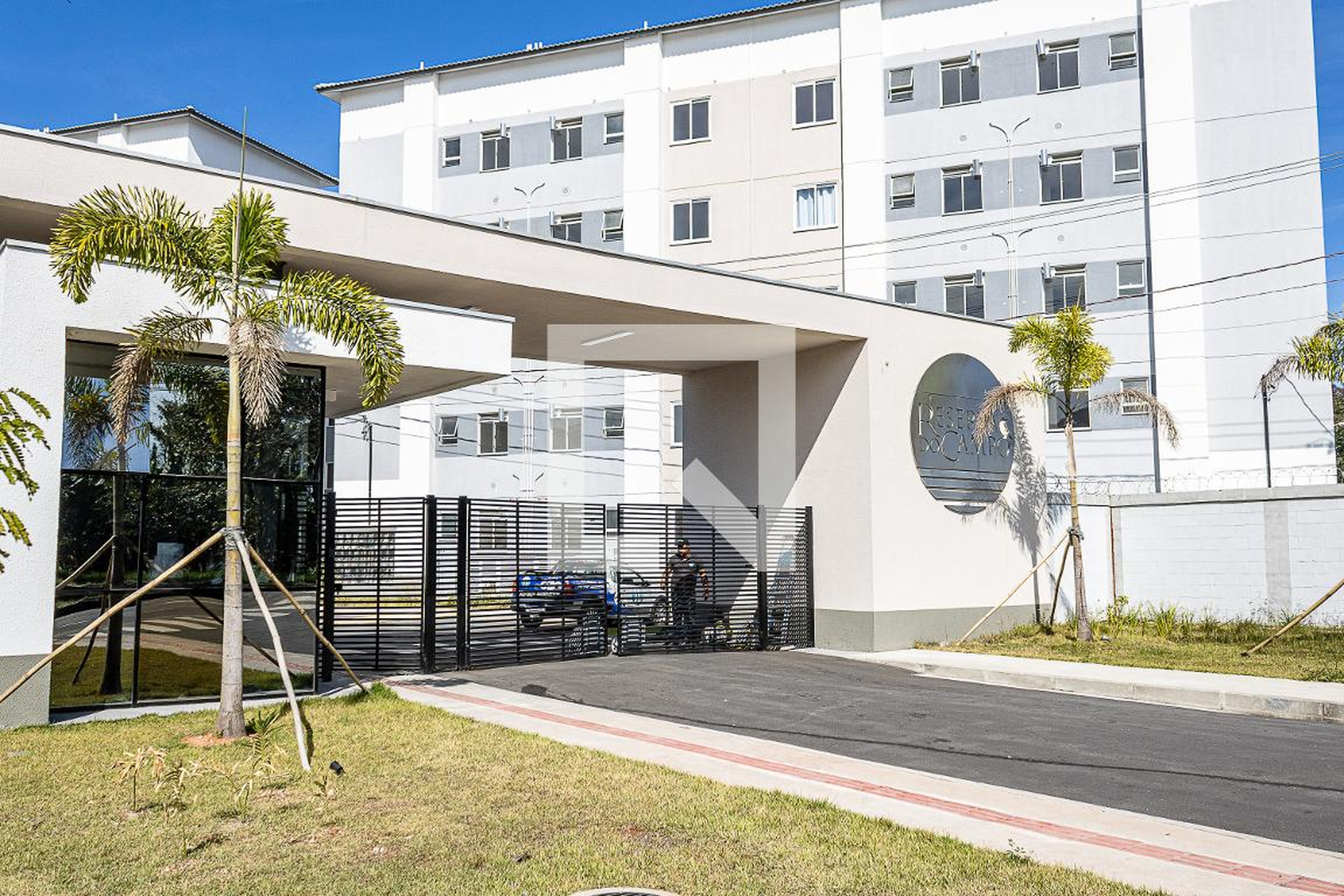 Fachada do Condomínio Condomínio em Avenida Brasil, 41213