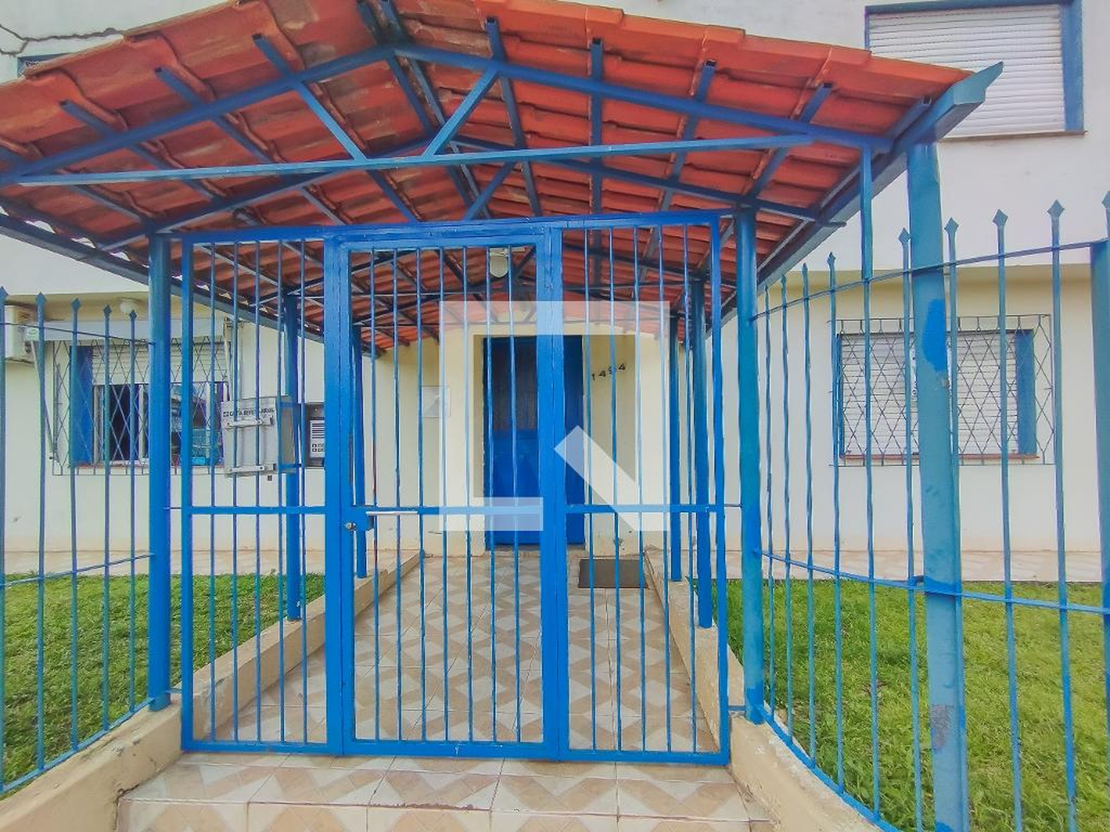 Fachada Condomínio em Rua São Domingos, 1494