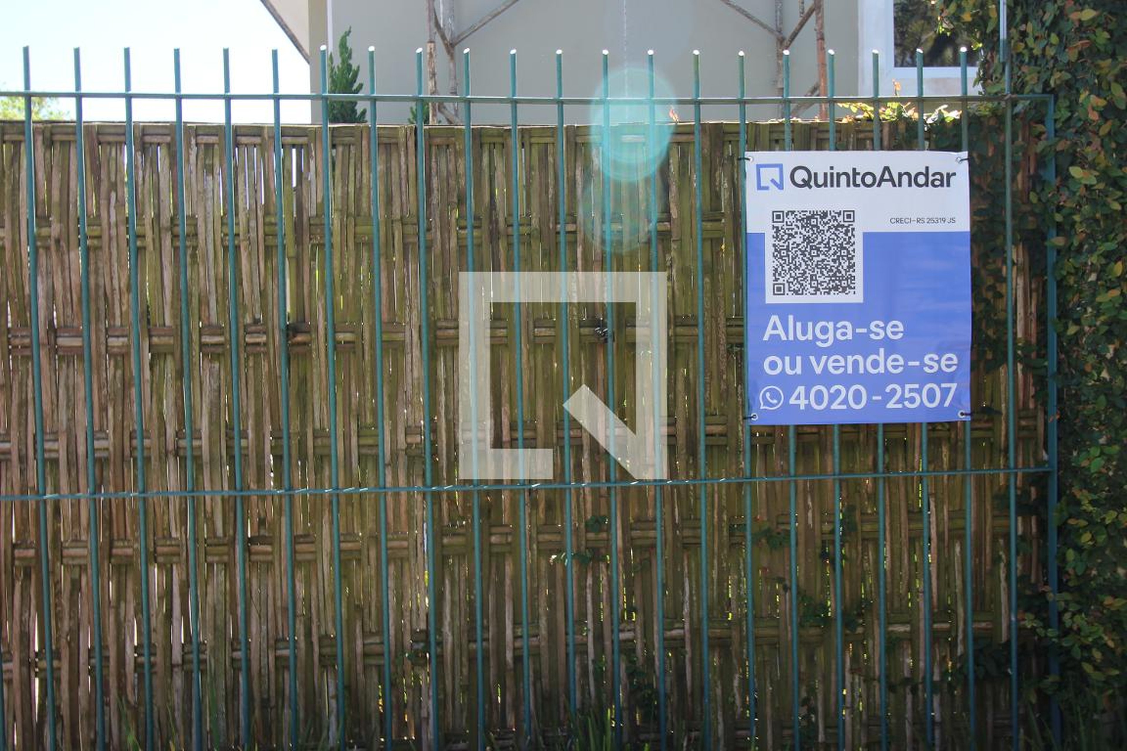 Fachada do Condomínio Condomínio Horizontal Doutor Mário Totta 382