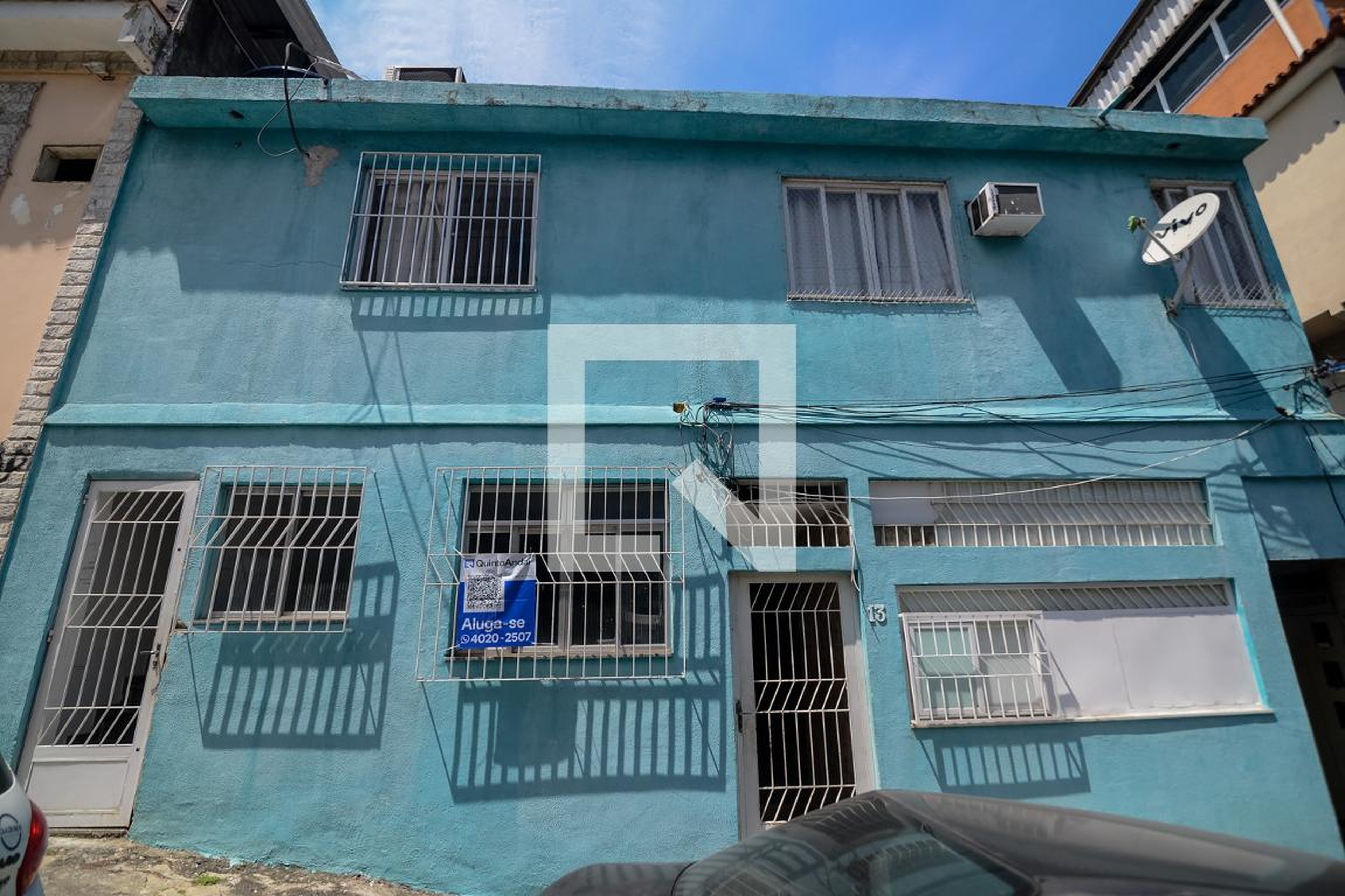 Fachada Condomínio em Rua Faria Braga, 13