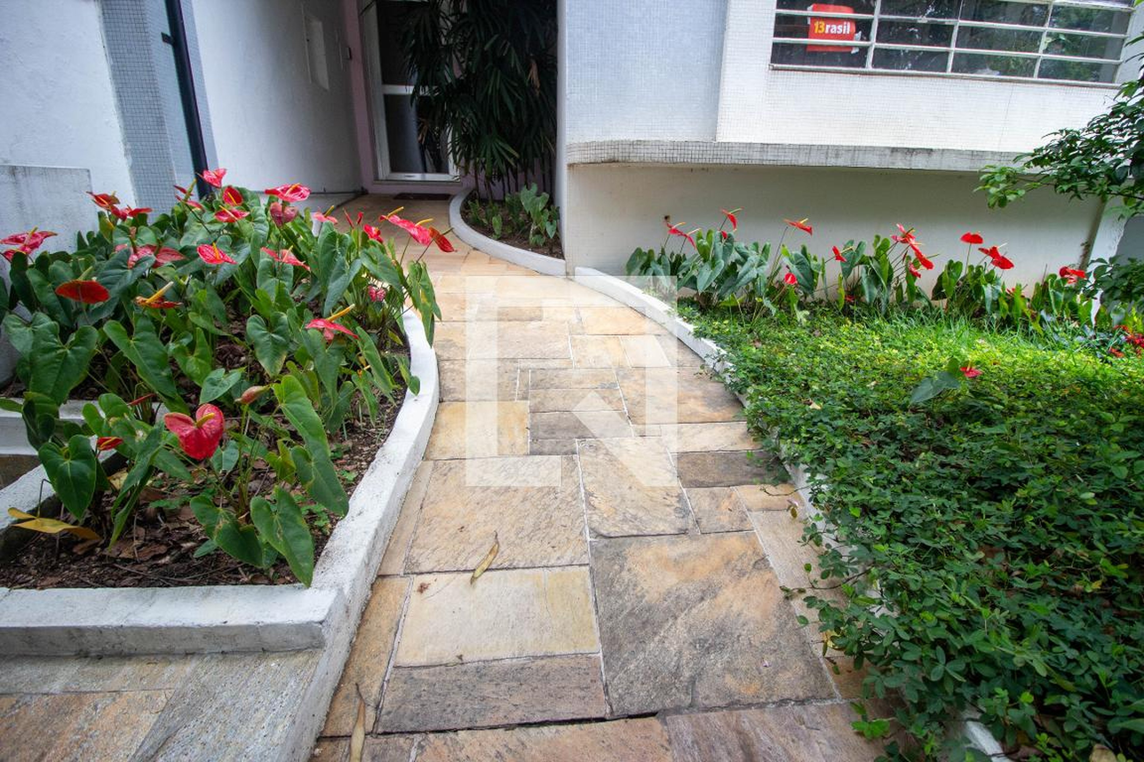 Entrada - Edifício Laurice