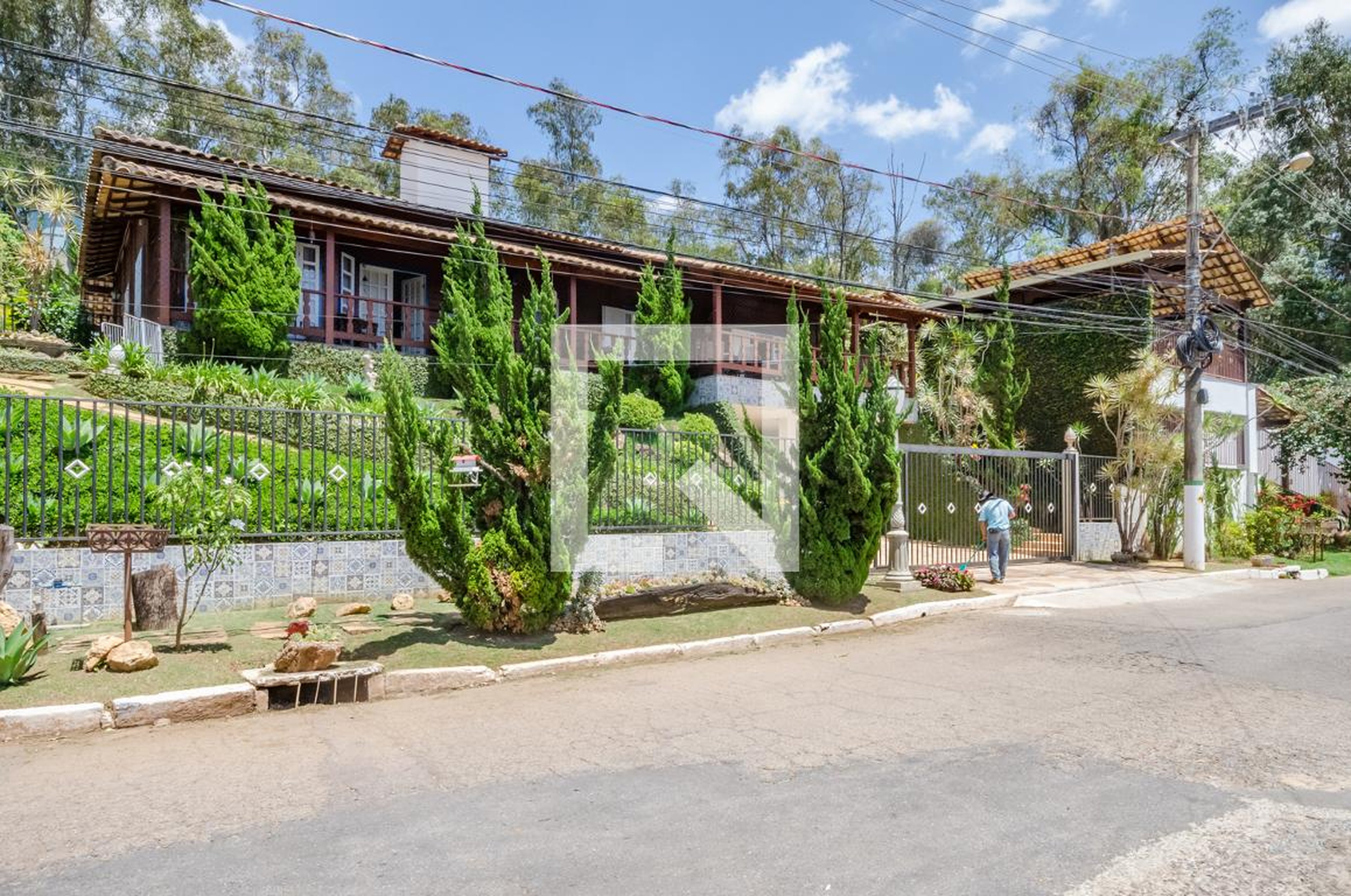 Fachada Condomínio em Alameda Perimetral das Orquídeas, 2004