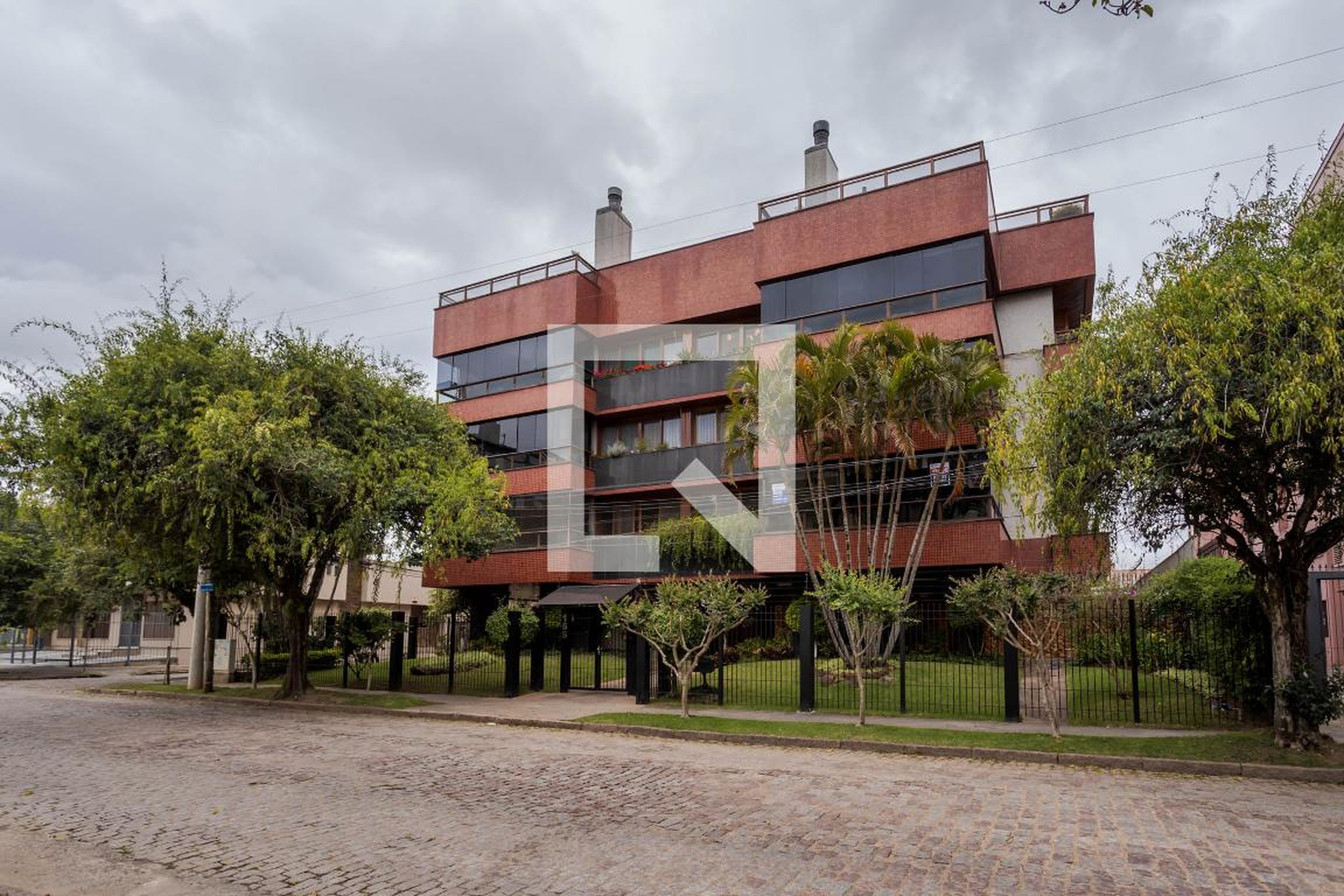 Fachada Condomínio Mont Parnasse