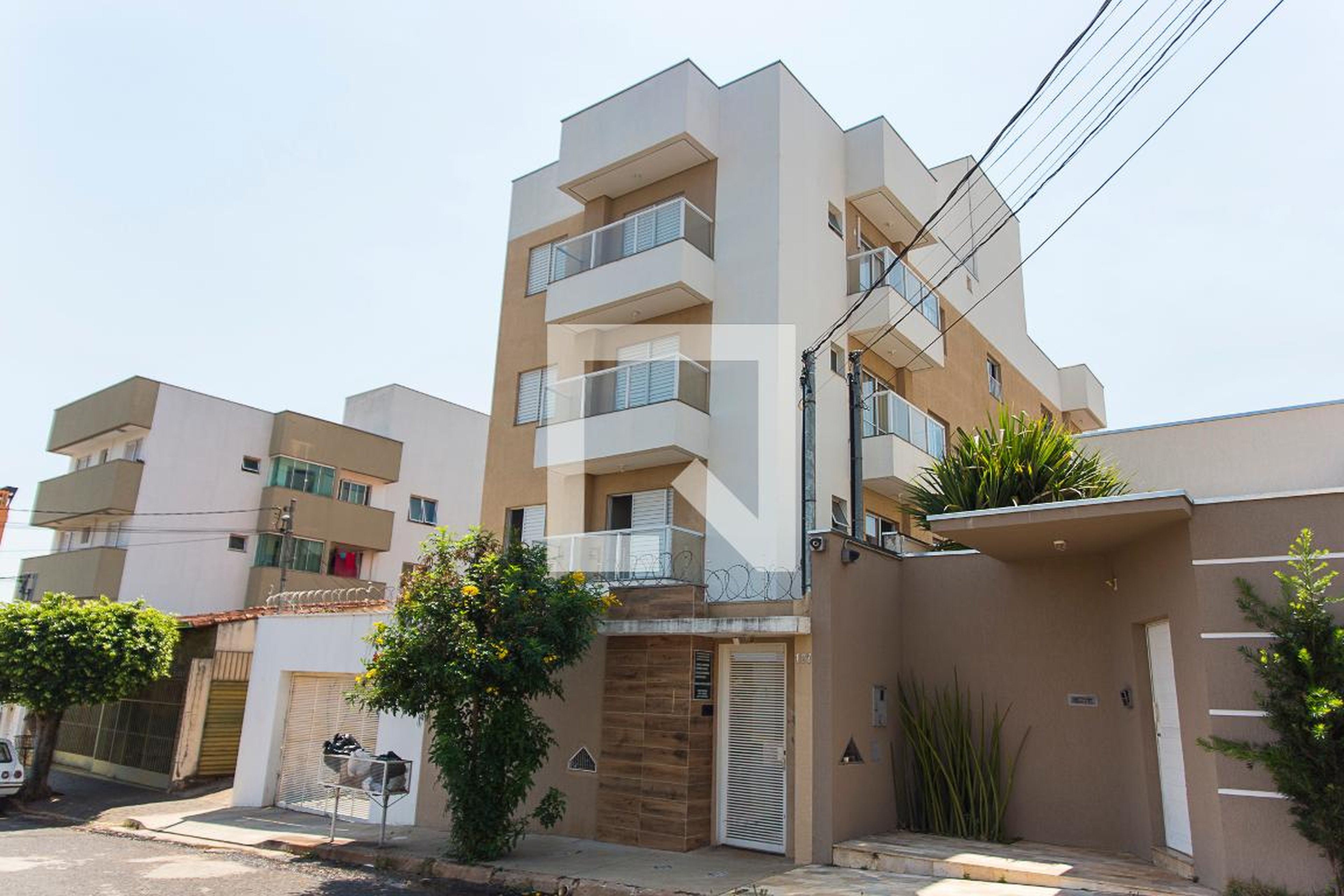 Fachada do Prédio Condomínio em Rua Antônio Fortunato da Silva, 187