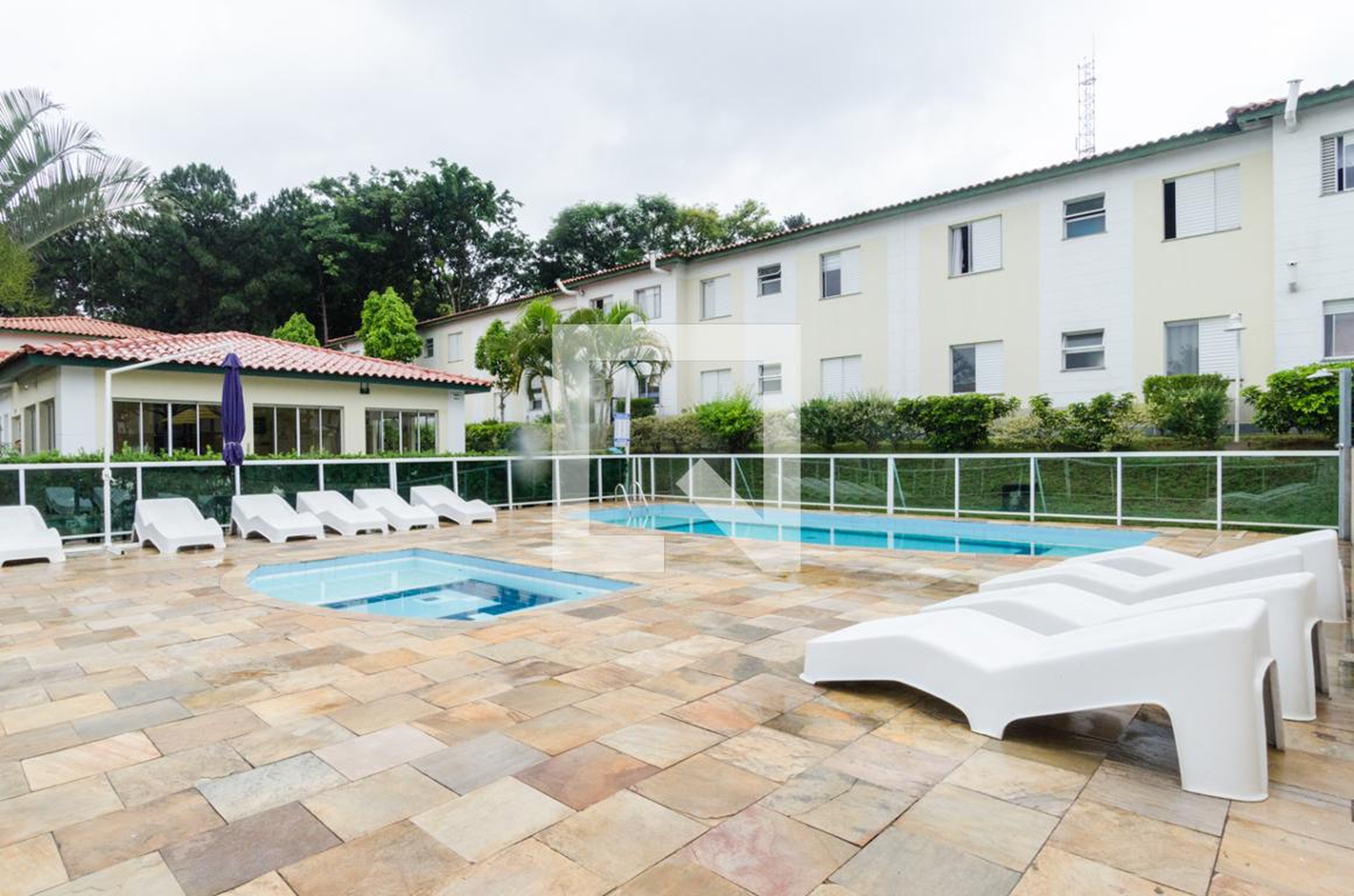 Piscina - Chácara Flora