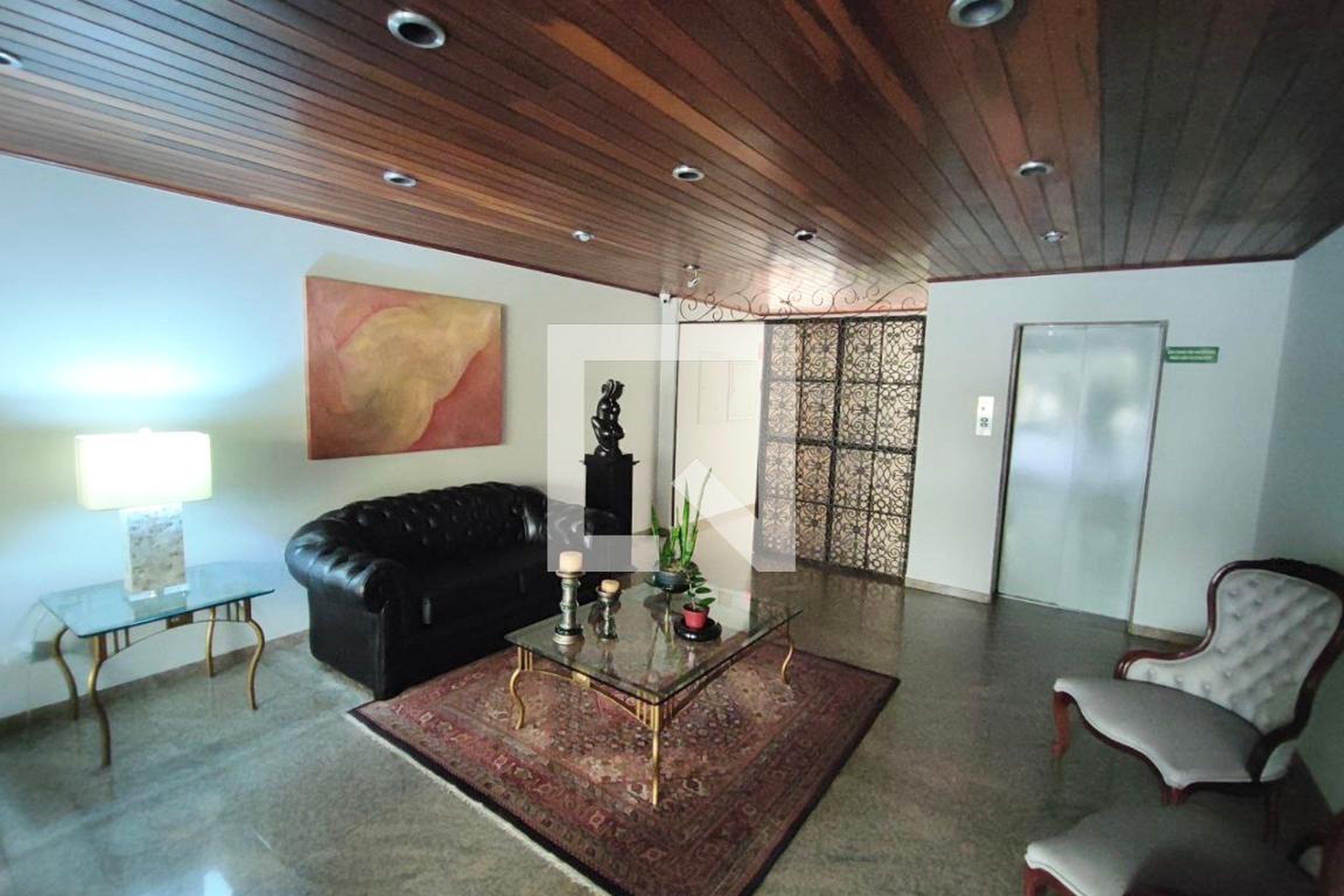 Hall de entrada - Praia de Pitangueiras - Cambui