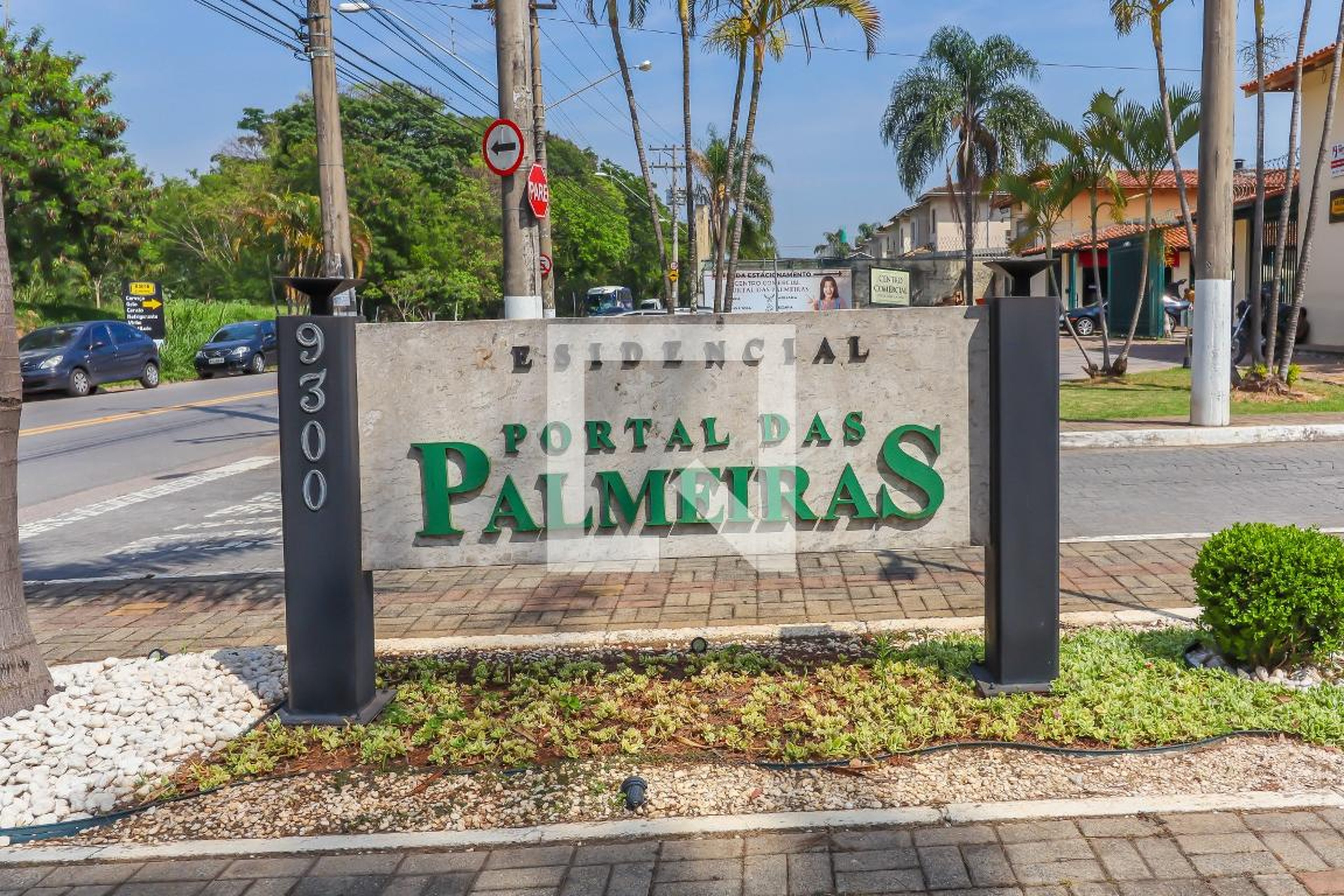 Fachada Condomínio Portal das Palmeiras