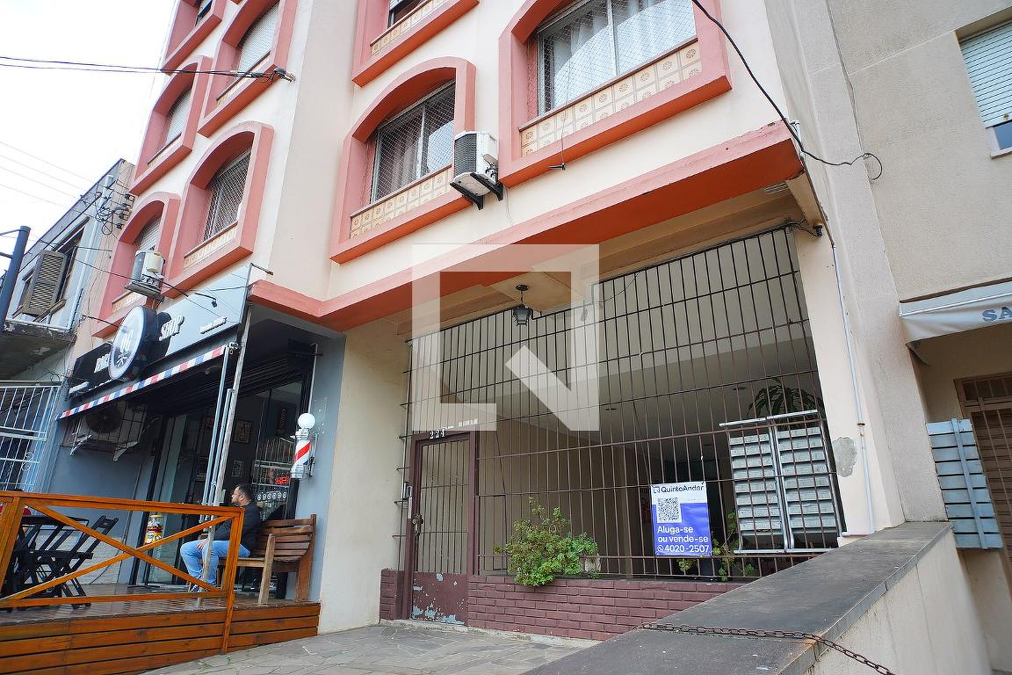 Fachada do Prédio Condomínio em Rua Domingos Rubbo, 224