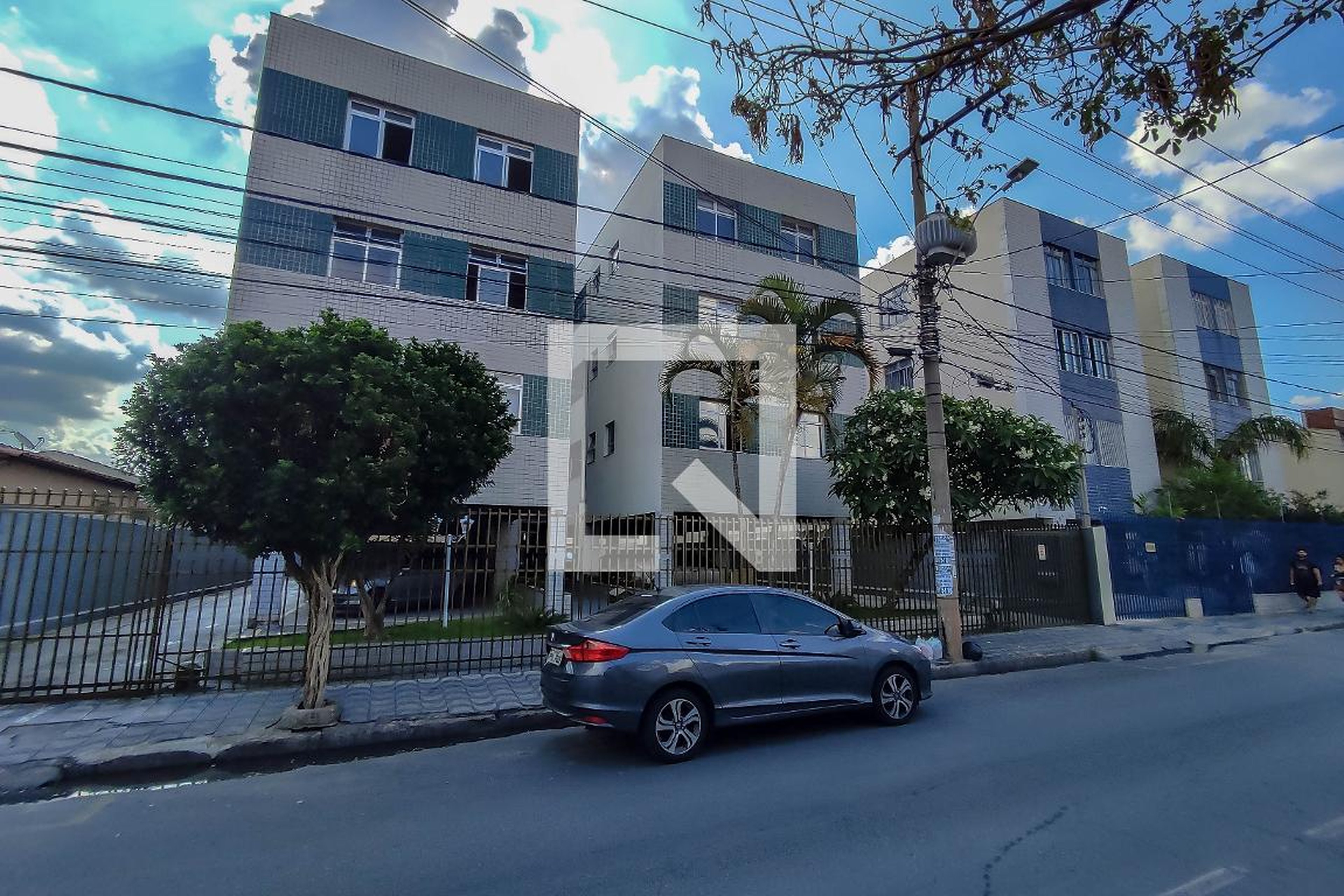 Fachada Condomínio Vinteonze