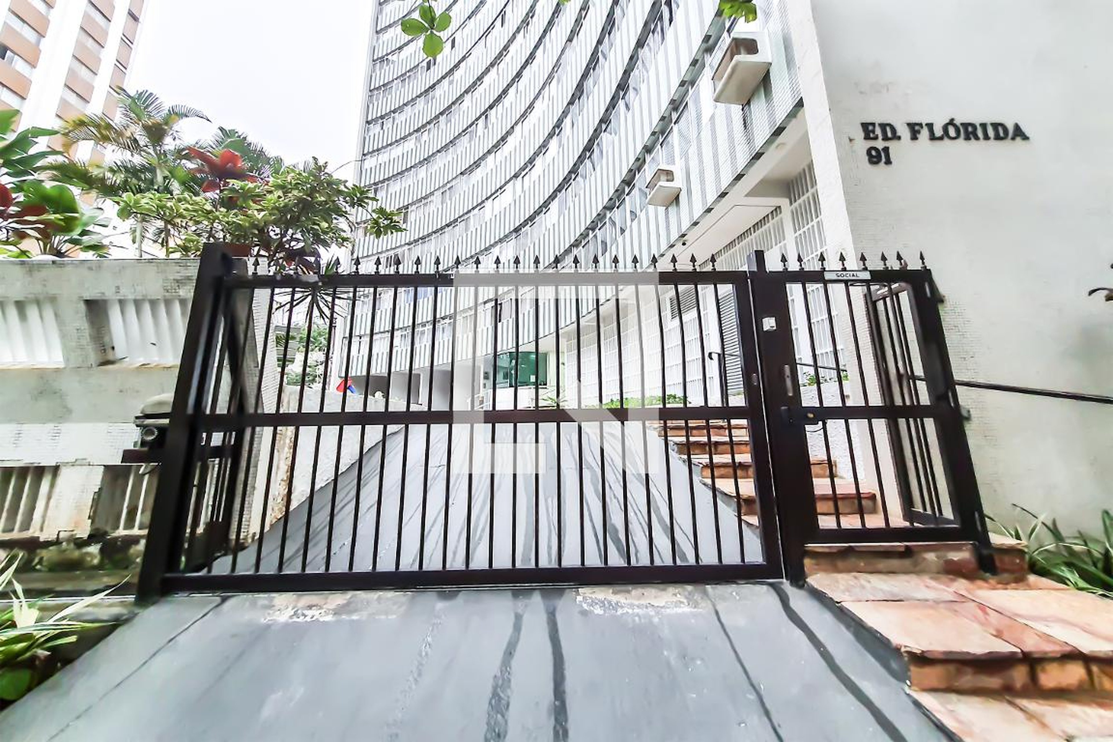 Fachada do Prédio Condomínio Florida
