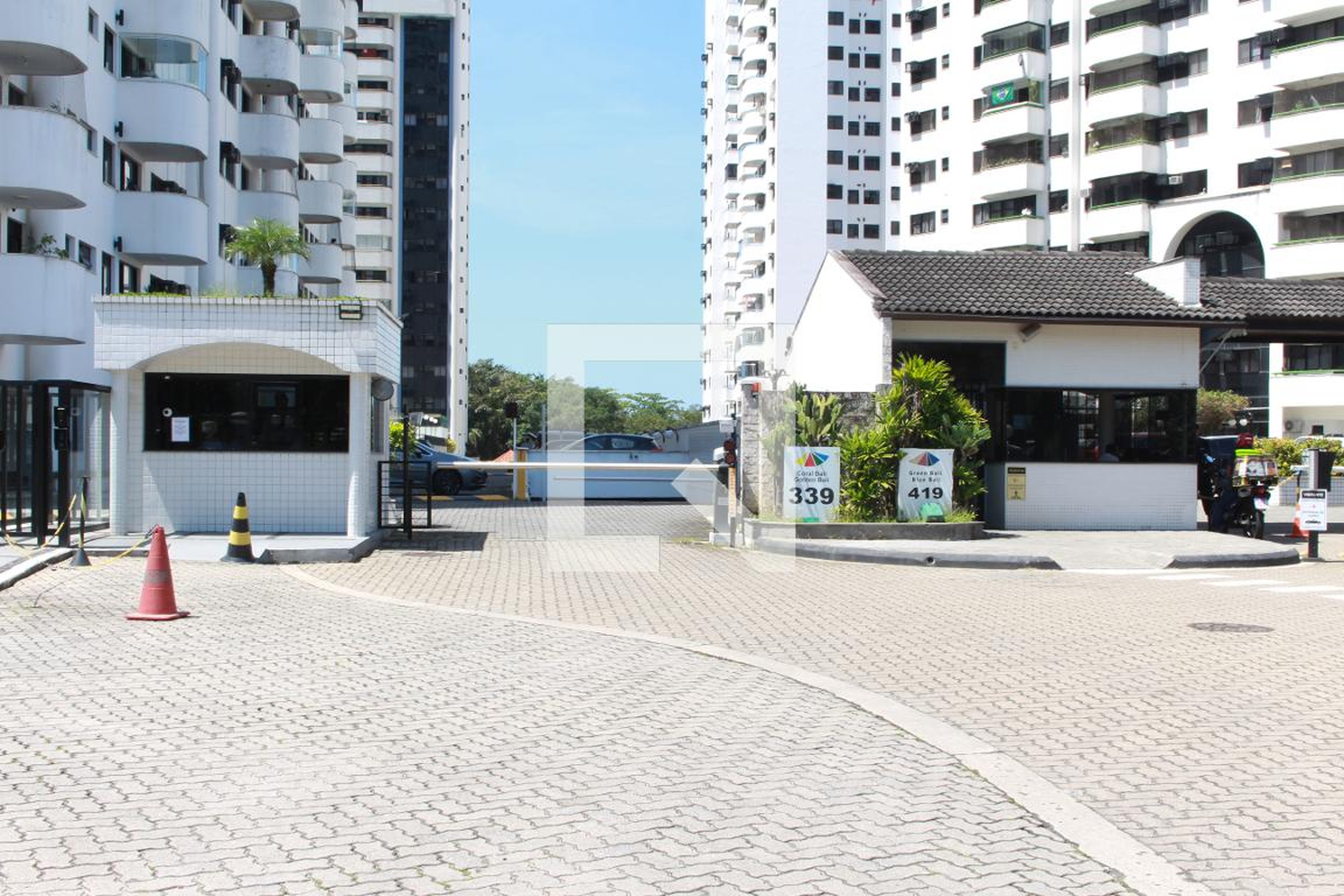 fachada do condominio Condomínio Barra Bali