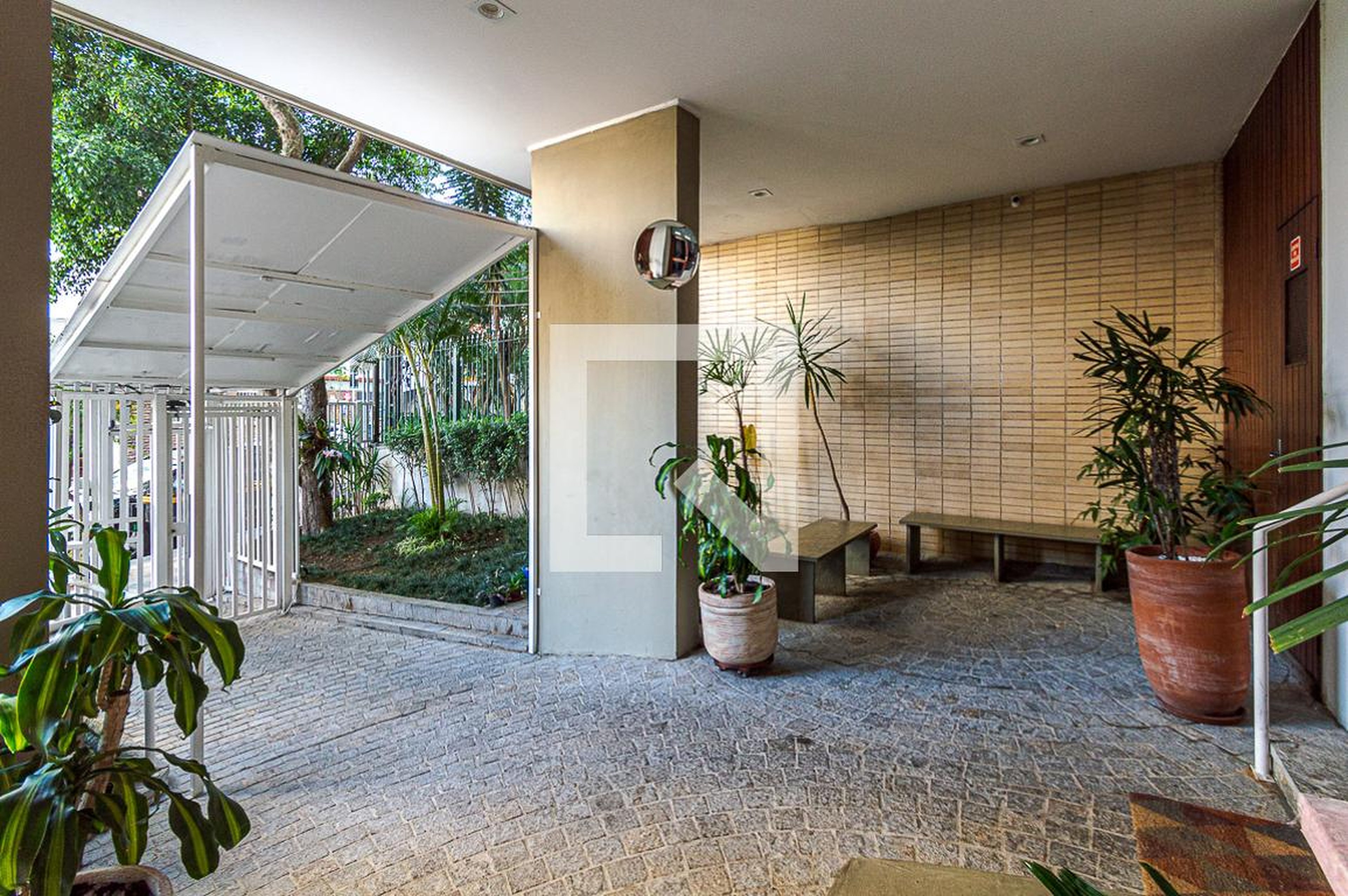 Area Comum - Edifício Silvia