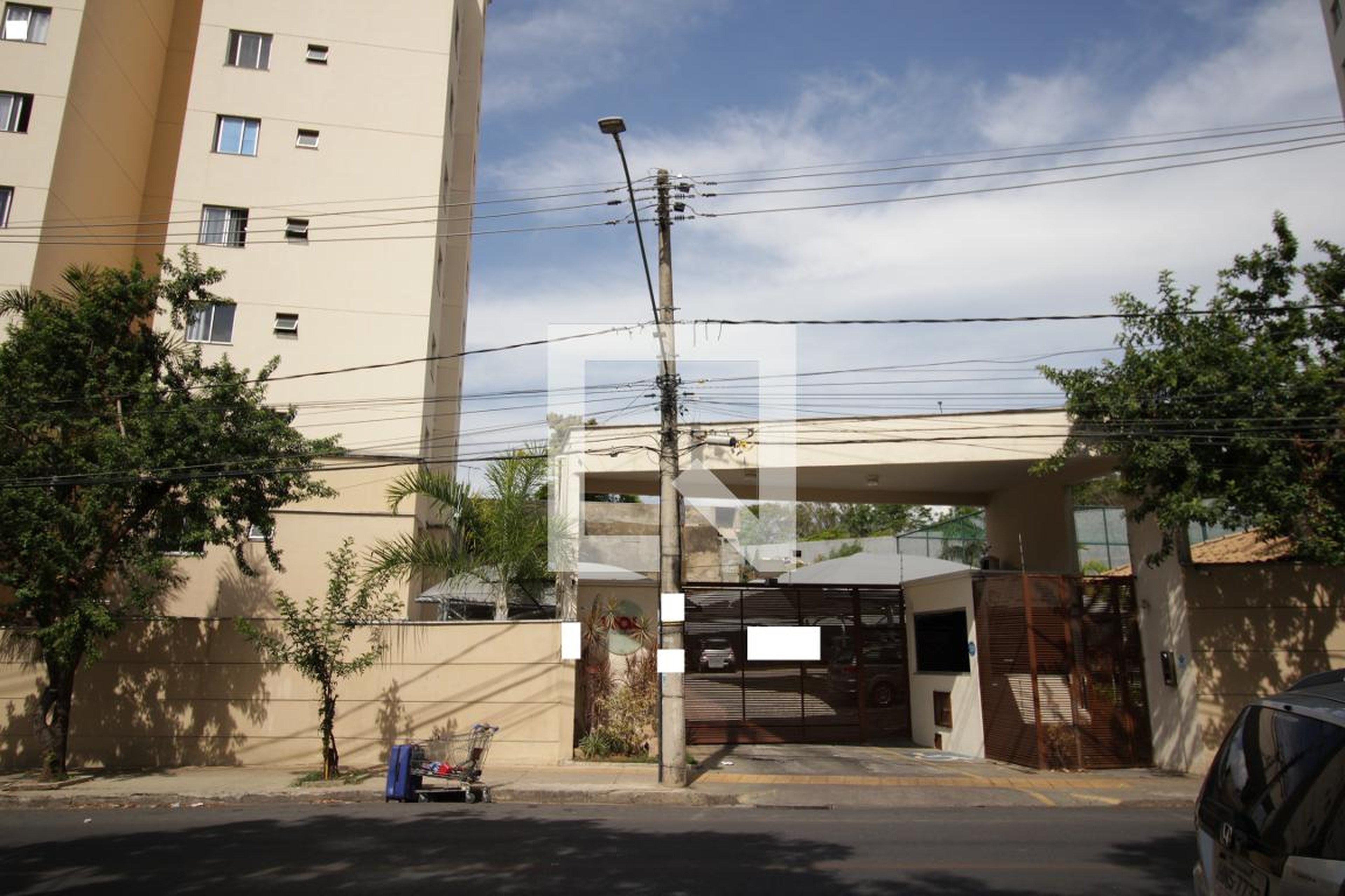 Fachada do Condomínio Condomínio em Rua Martinica, 321