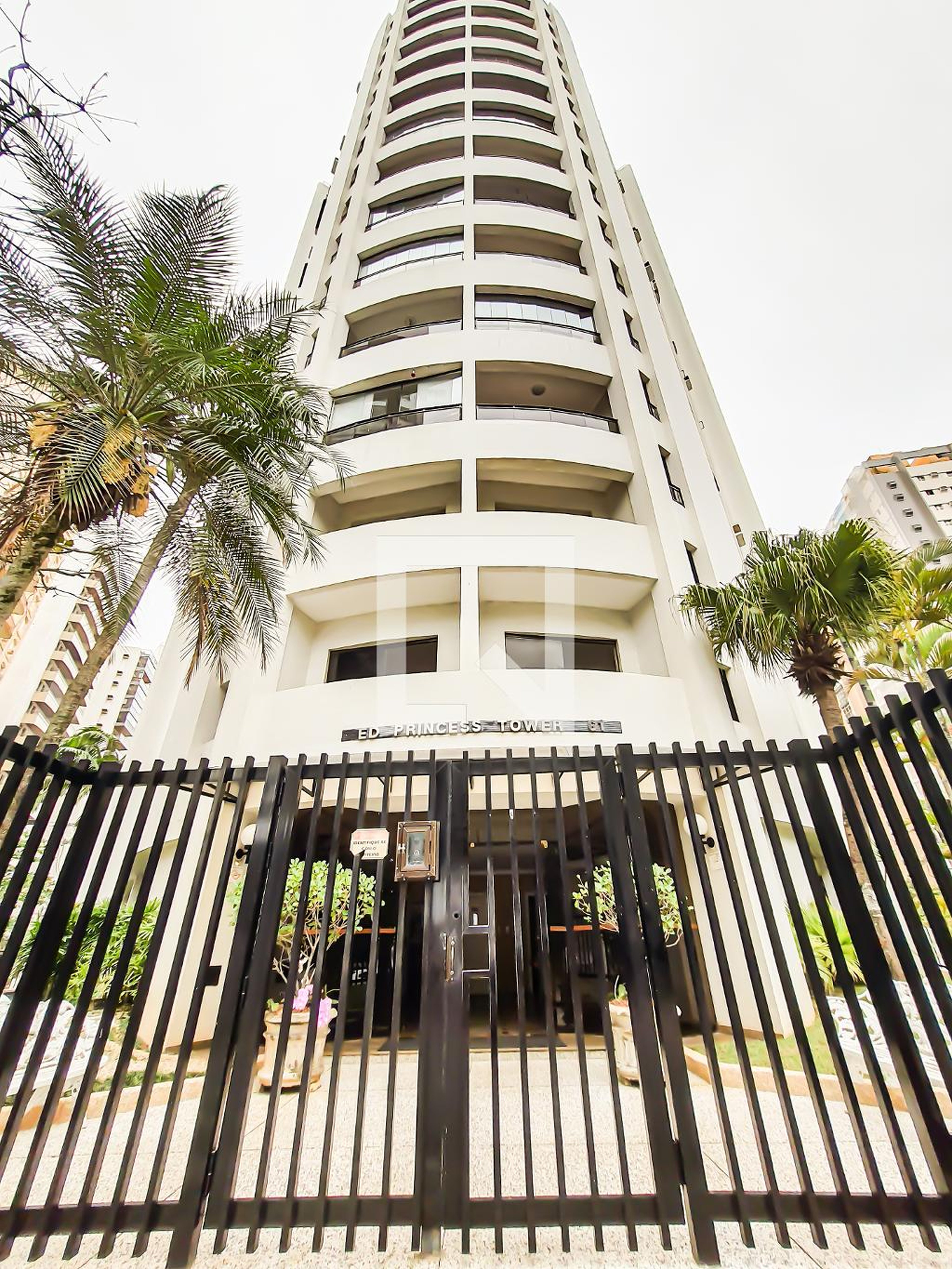 Fachada do Prédio Condomínio Princess Tower