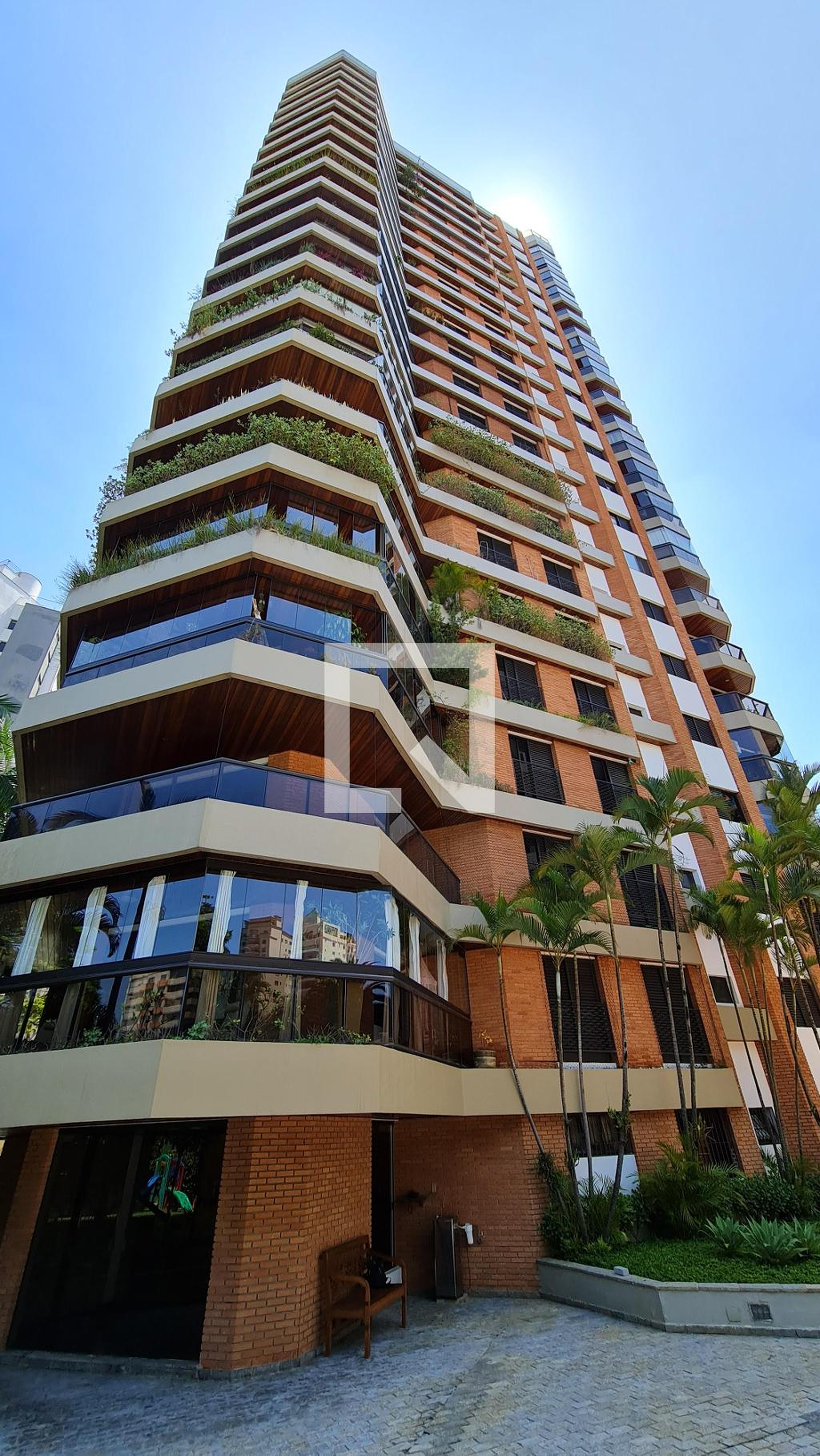 Fachada Condomínio em Rua Volta Redonda, 751