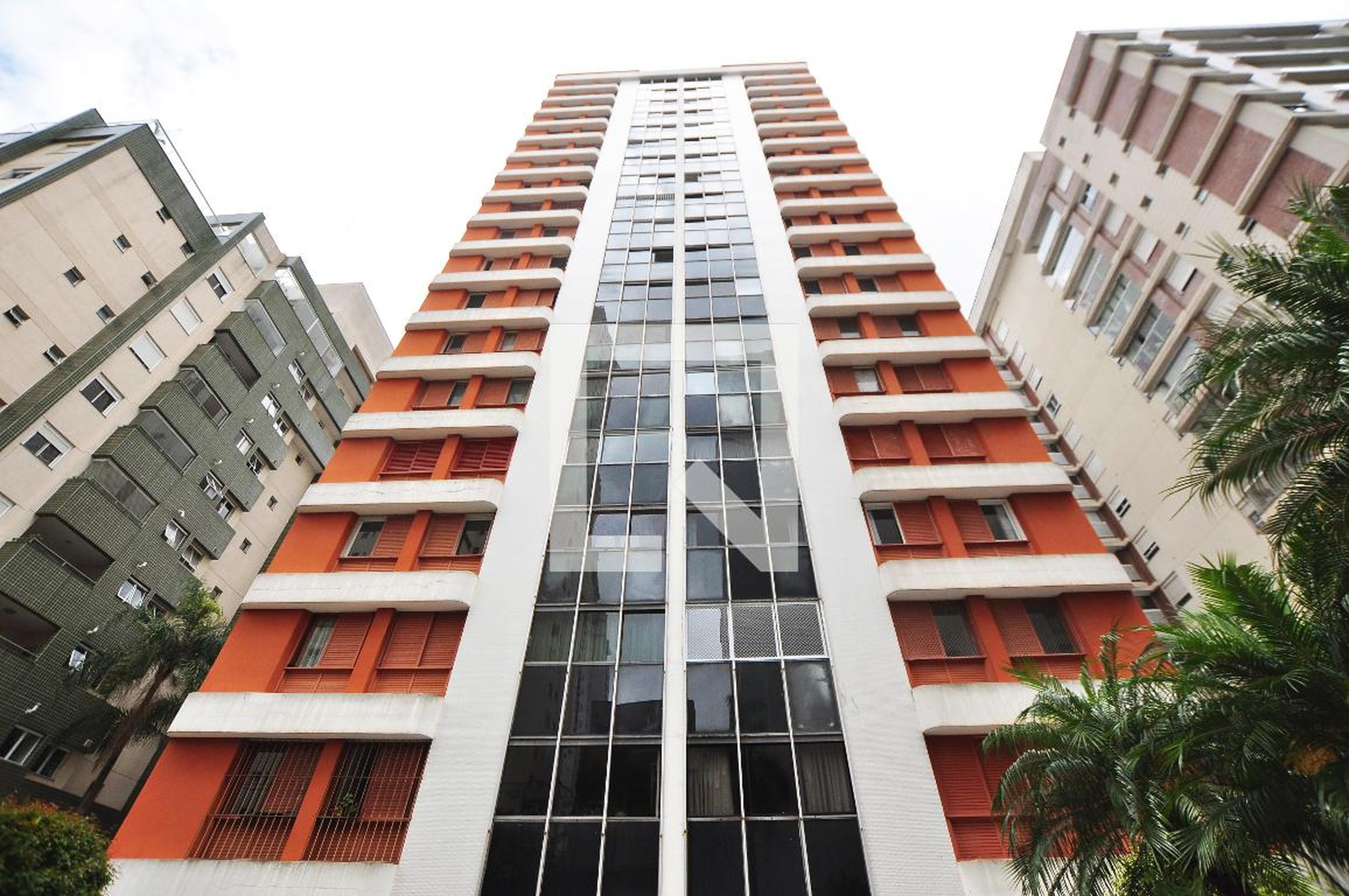 Fachada Condomínio Van Dick