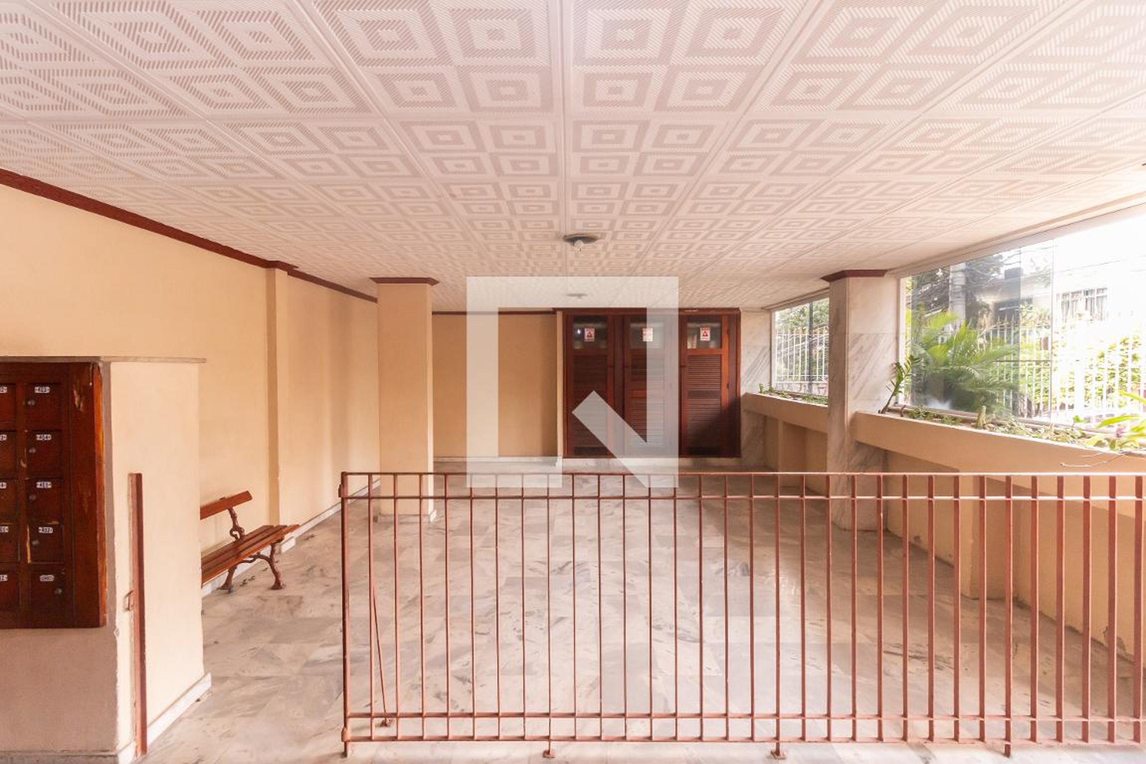 Área Comum Condomínio em Rua Atiriba, 60