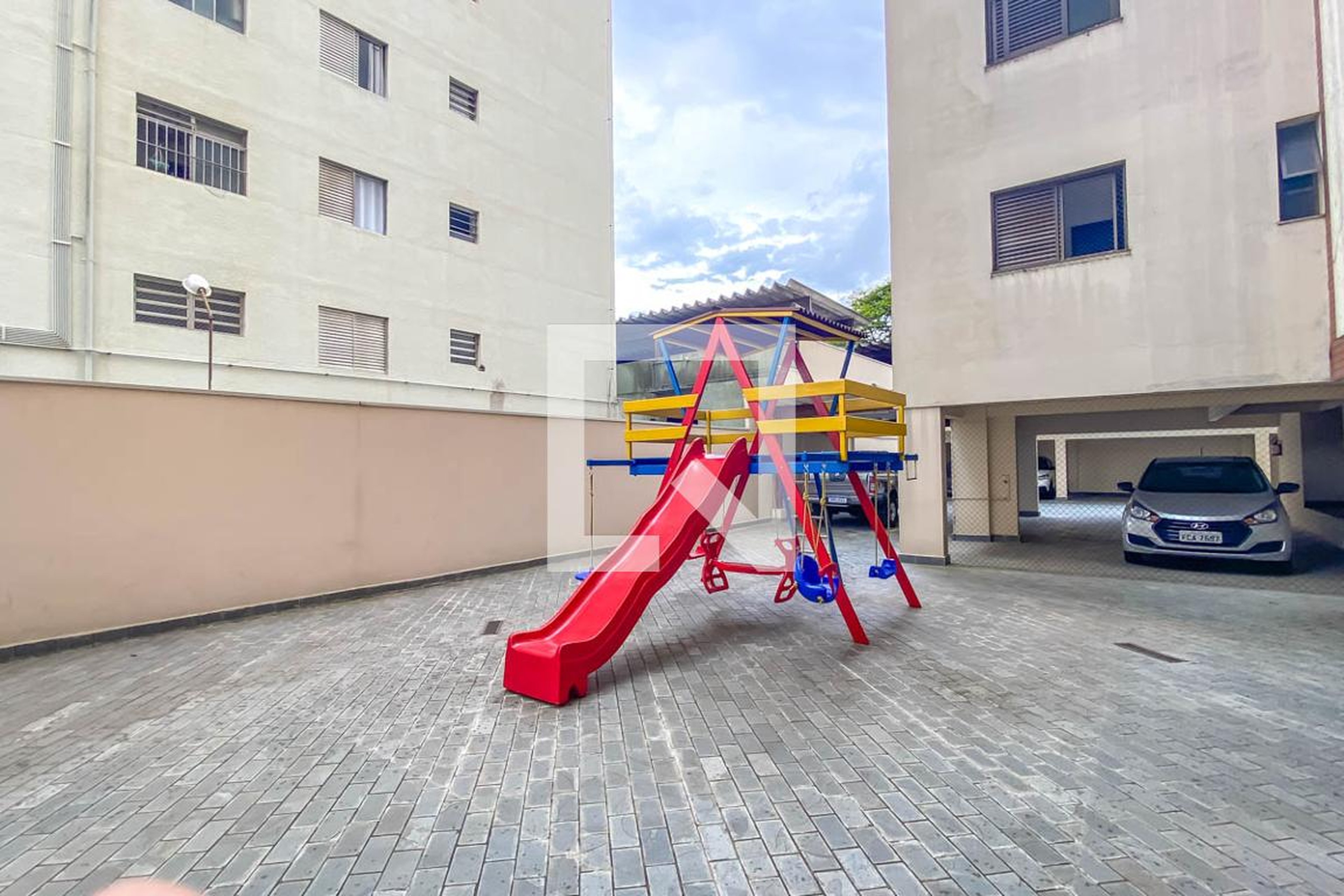 Playground - Edifício Floresta