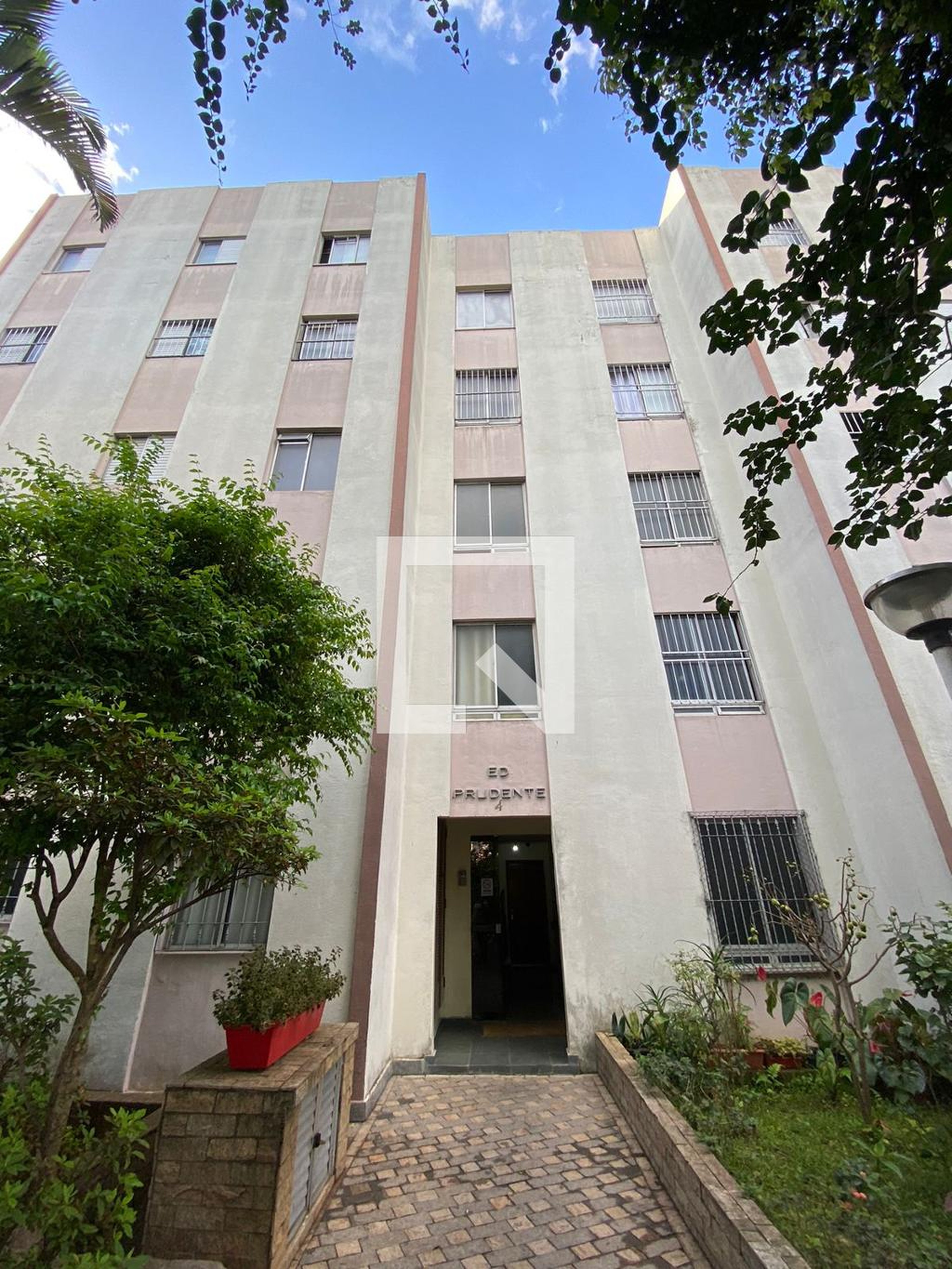 Fachada Condomínio em Rua Sebastiano Mazzoni, 41